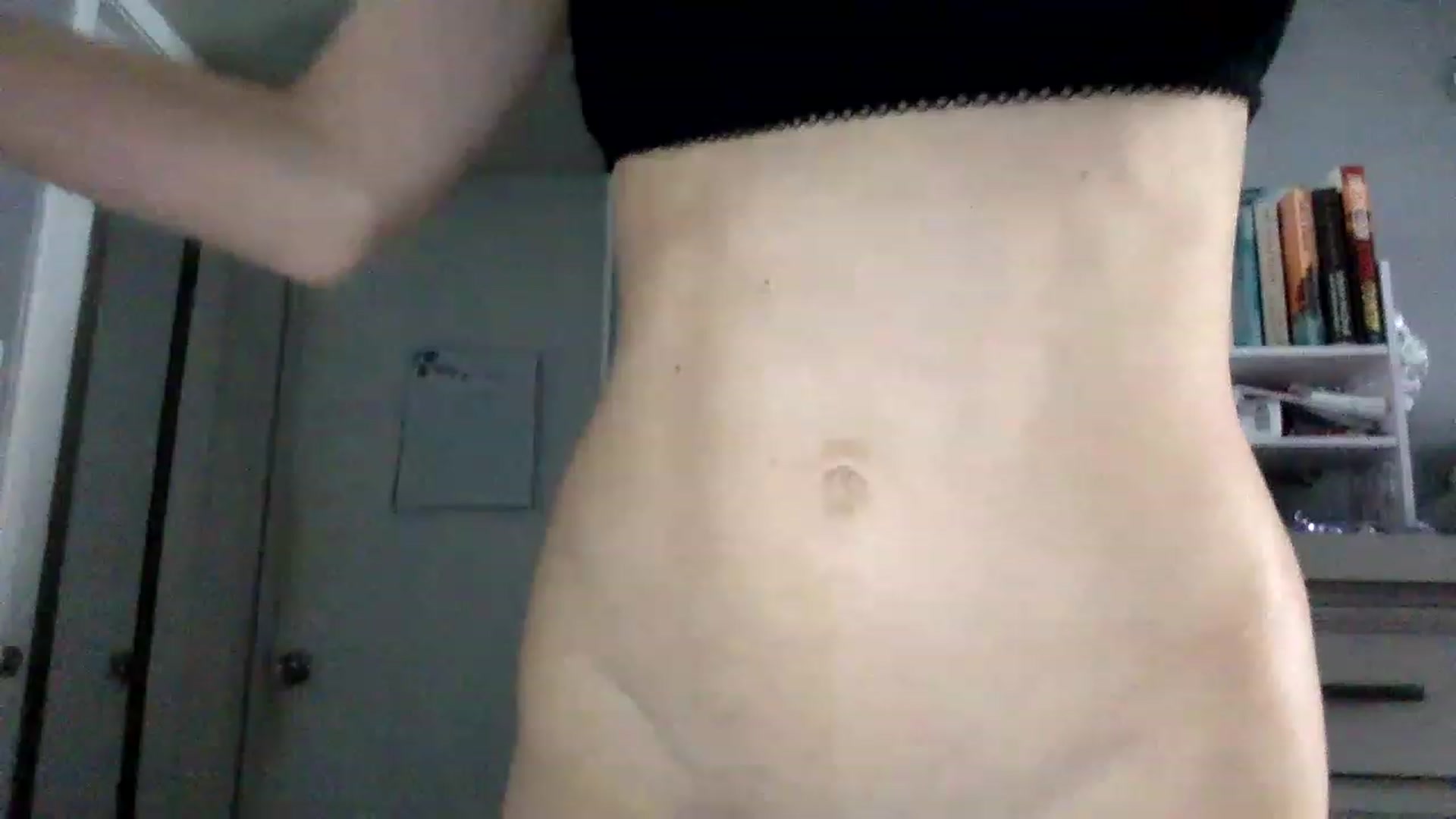 Gallery image thumbnail from Scarlettxbabe's myfreecams stream on, 06/22/2023, 17:36 image 10 of 20