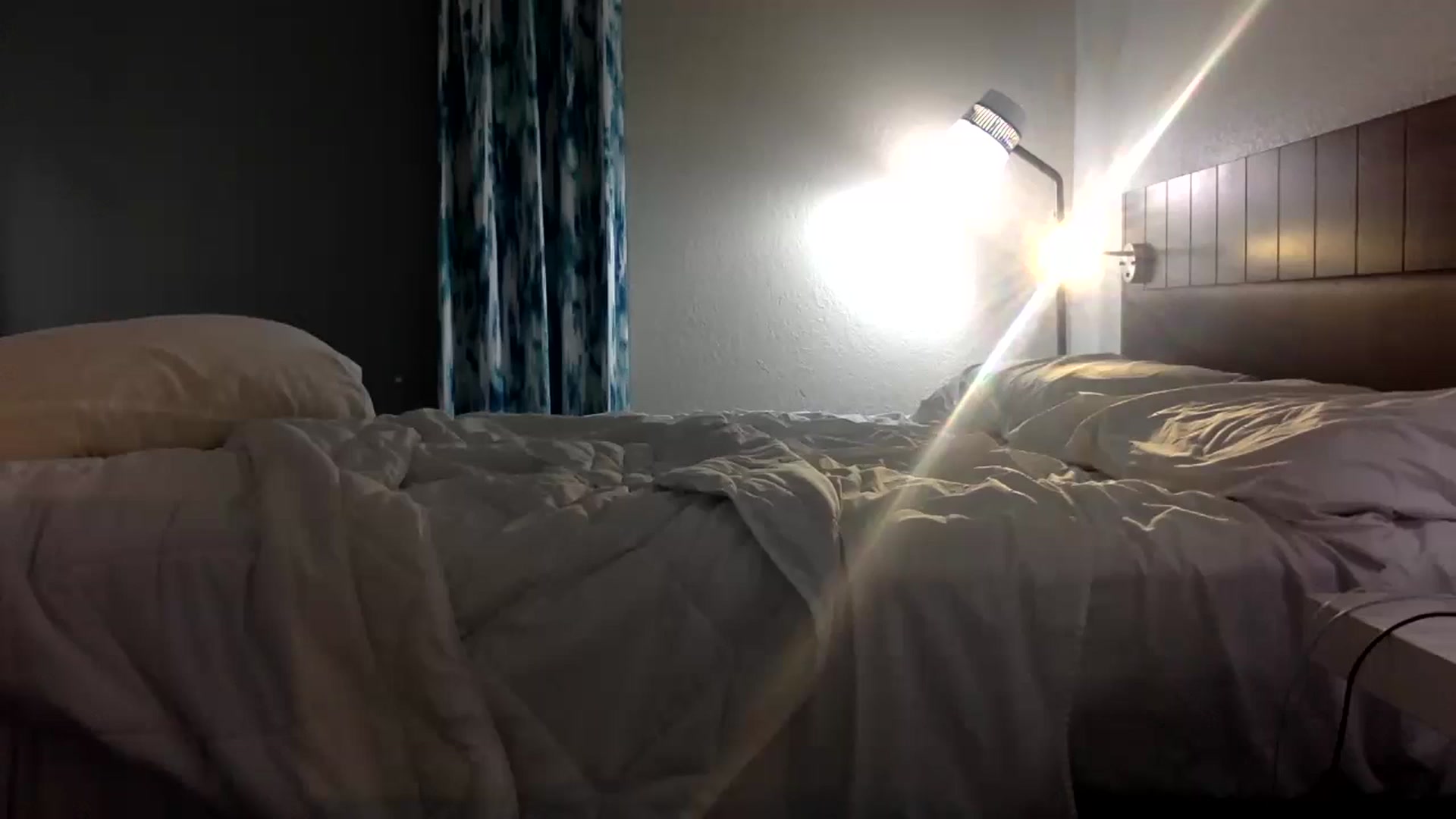Gallery image thumbnail from Scarlettxbabe's myfreecams stream on, 12/18/2024, 23:28 image 9 of 20