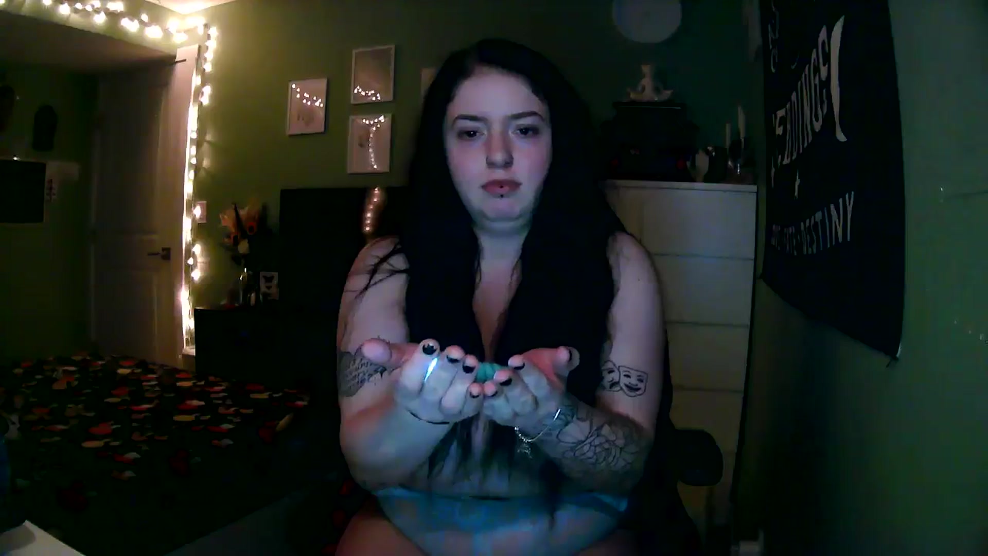 Gallery image thumbnail from ScarletxRae's myfreecams stream on, 02/18/2026, 06:03 image 20 of 20