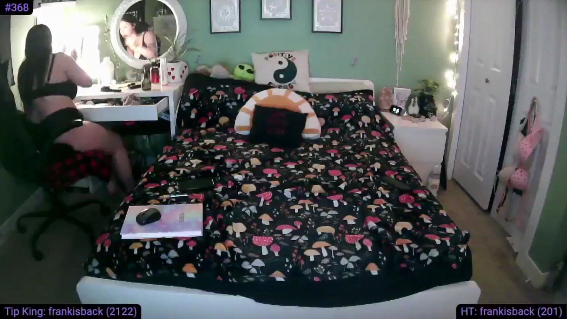 Gallery image thumbnail from ScarletxRae's myfreecams stream on, 02/22/2026, 05:45 image 2 of 20