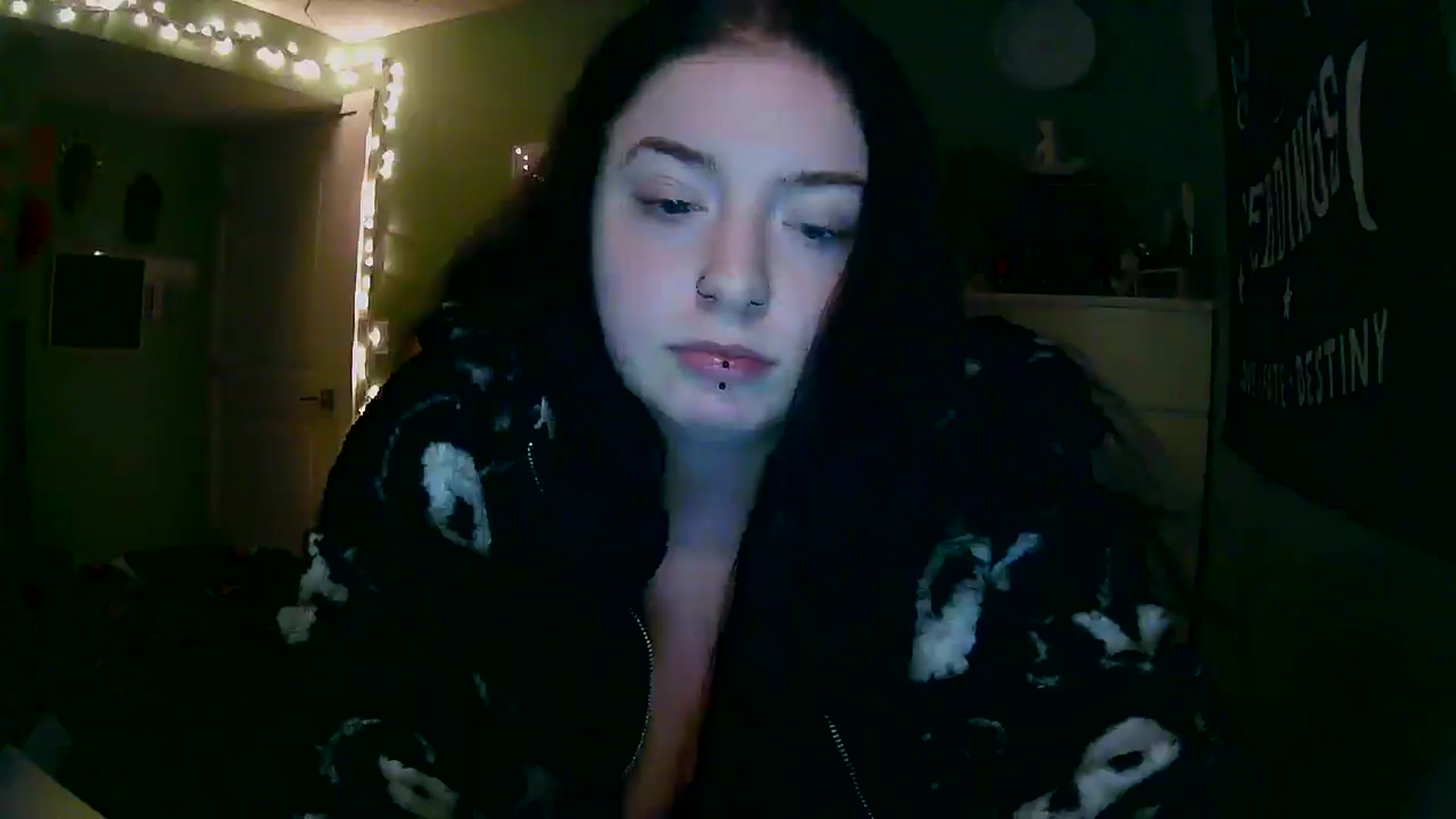 Gallery image thumbnail from ScarletxRae's myfreecams stream on, 02/28/2026, 07:53 image 9 of 20