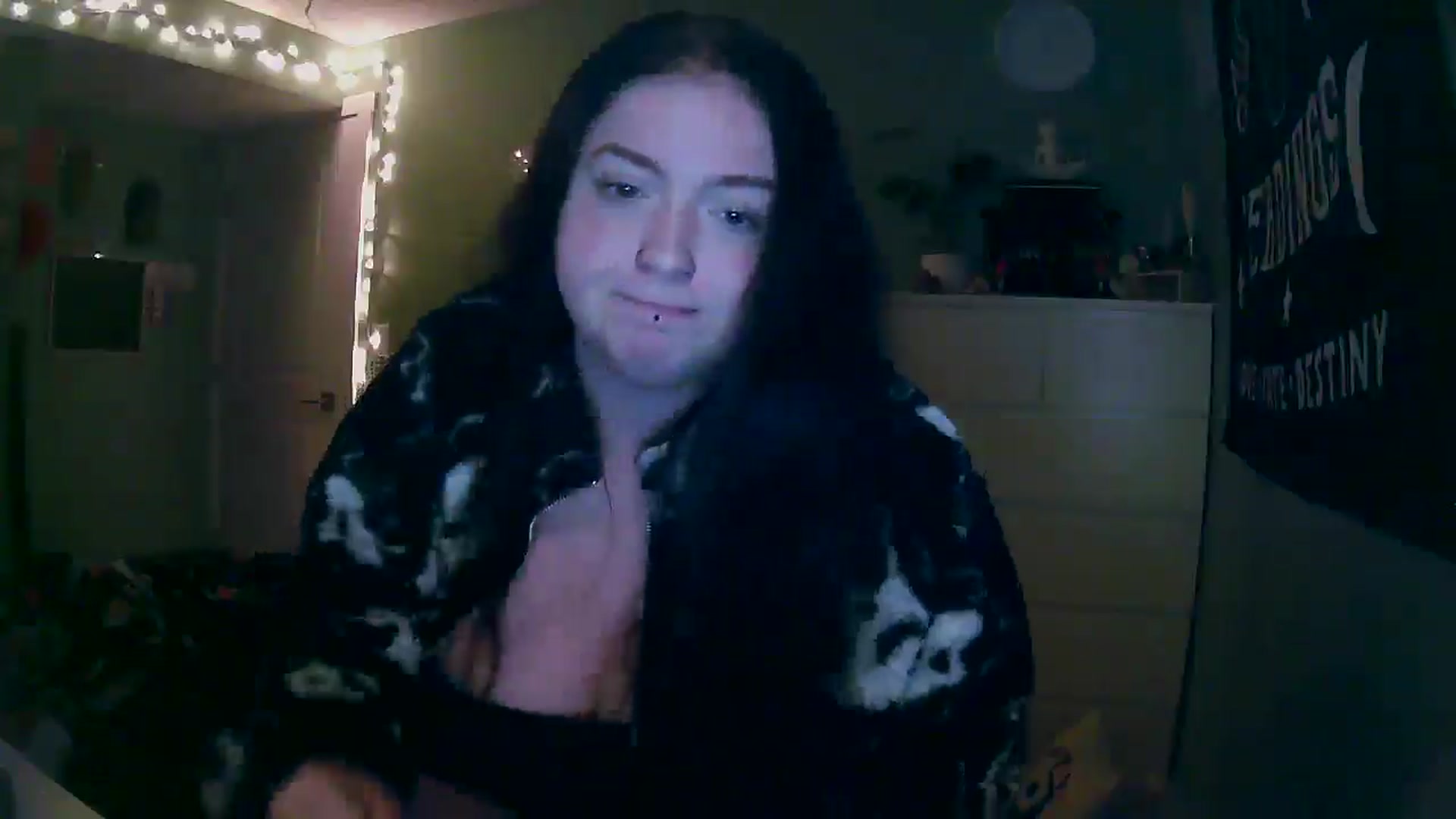Gallery image thumbnail from ScarletxRae's myfreecams stream on, 02/28/2026, 07:53 image 6 of 20