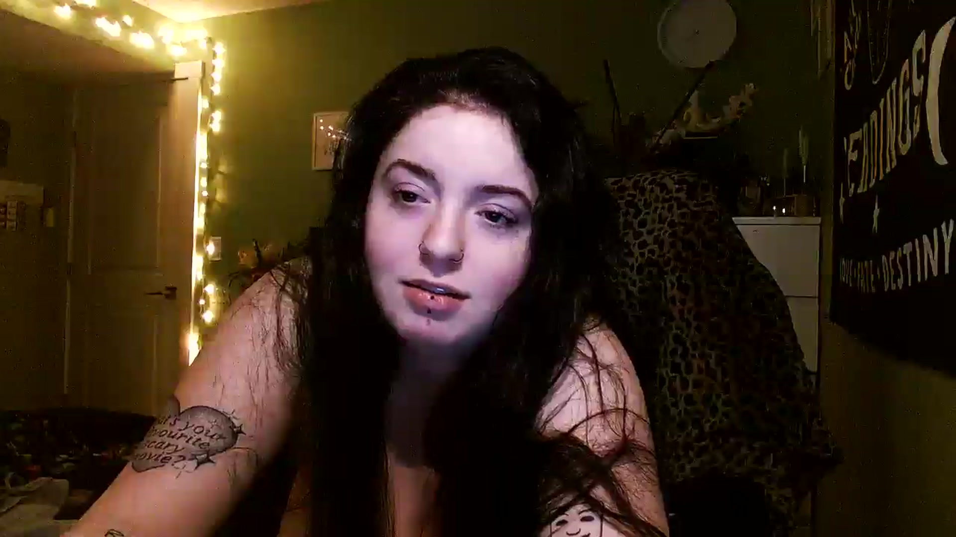 Gallery image thumbnail from ScarletxRae's myfreecams stream on, 03/07/2026, 07:32 image 10 of 20