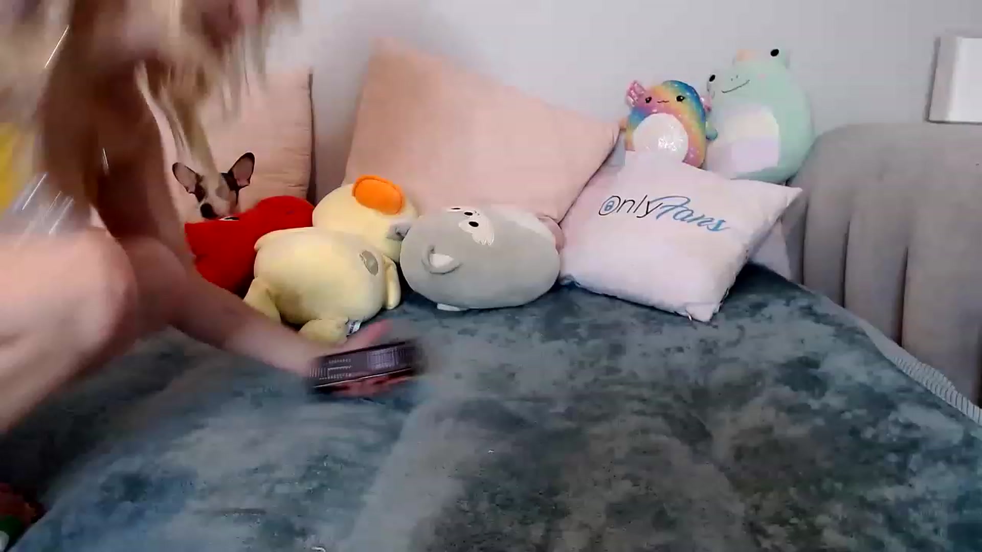 Gallery image thumbnail from Scarletyoung's myfreecams stream on, 03/03/2023, 06:33 image 8 of 20