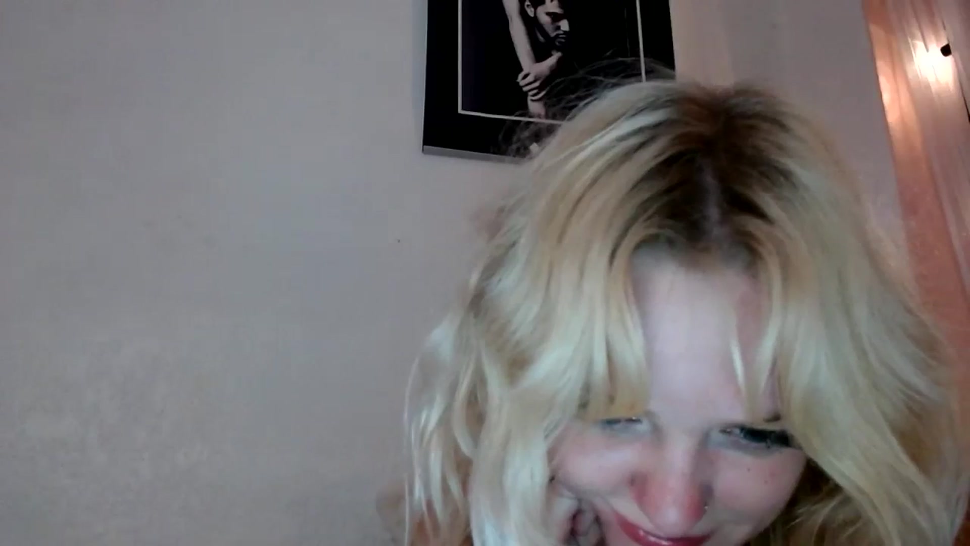 Gallery image thumbnail from Scarletyoung's myfreecams stream on, 09/20/2023, 09:59 image 10 of 20