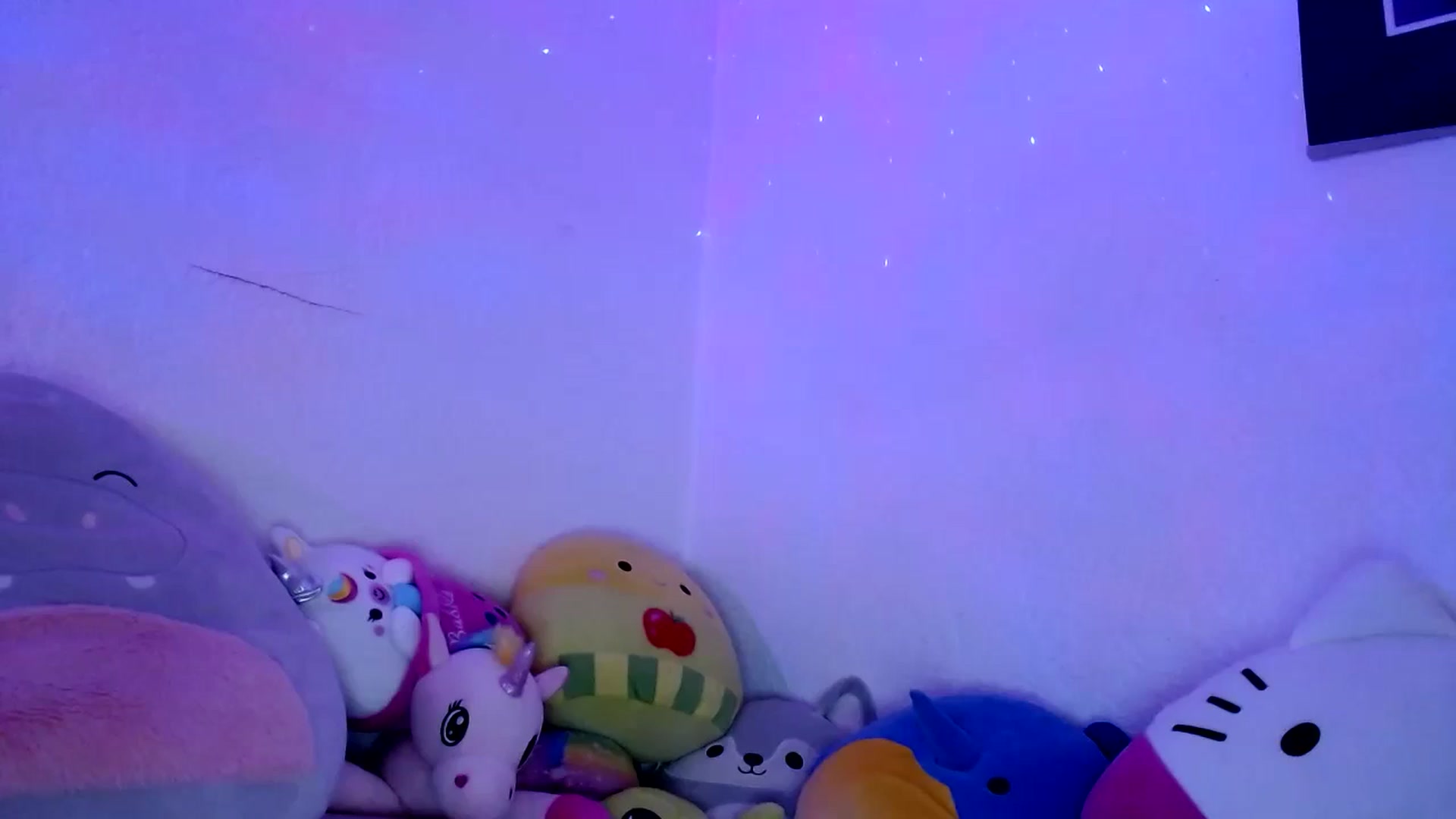 Gallery image thumbnail from Scarletyoung's myfreecams stream on, 05/28/2024, 10:19 image 14 of 20