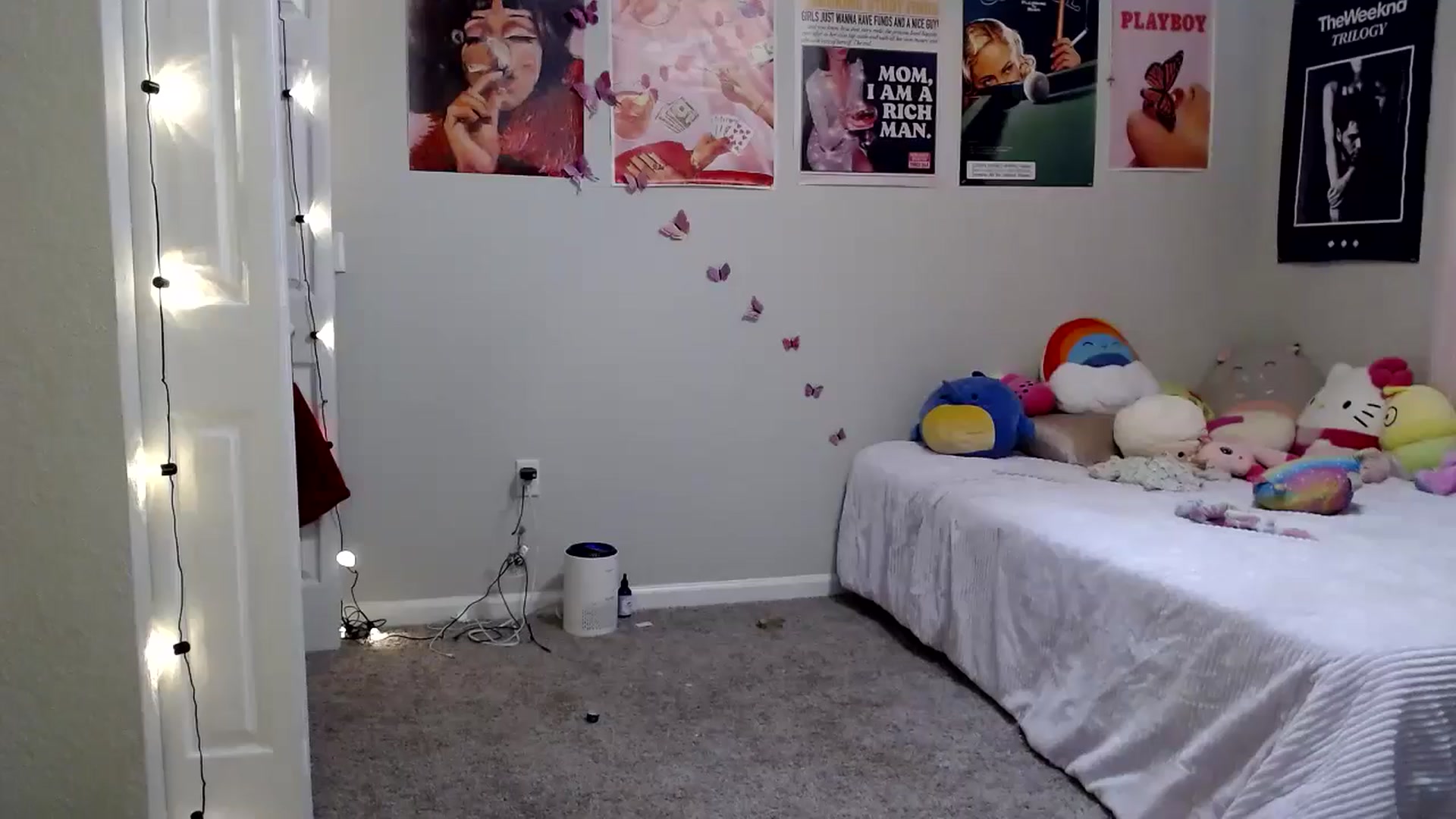 Gallery image thumbnail from Scarletyoung's myfreecams stream on, 08/27/2024, 09:42 image 2 of 20