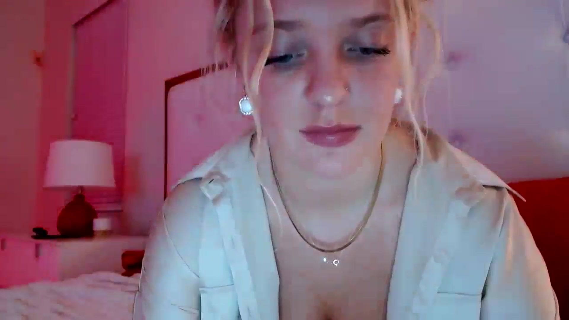 Gallery image thumbnail from Scarletyoung's myfreecams stream on, 09/18/2024, 06:30 image 20 of 20