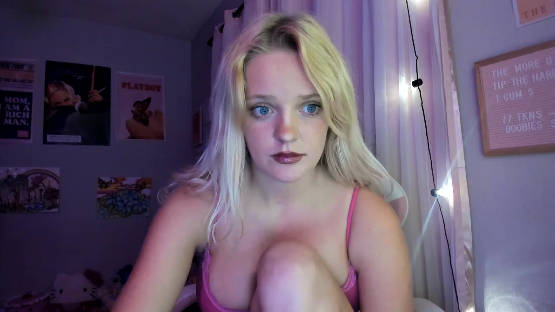 Gallery image thumbnail from Scarletyoung's myfreecams stream on, 07/28/2025, 04:40 image 20 of 20