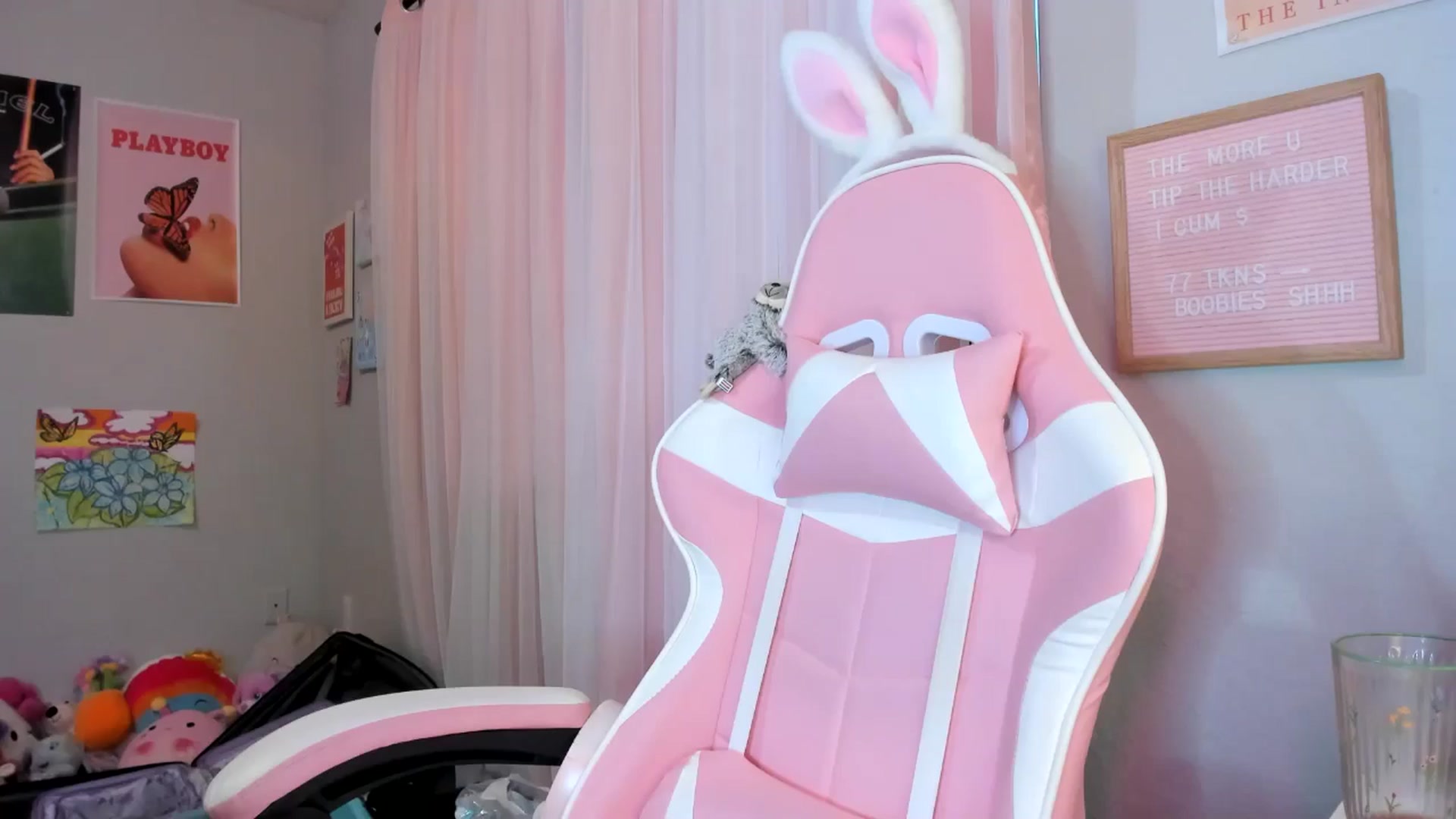 Gallery image thumbnail from Scarletyoung's myfreecams stream on, 08/02/2025, 11:14 image 4 of 20