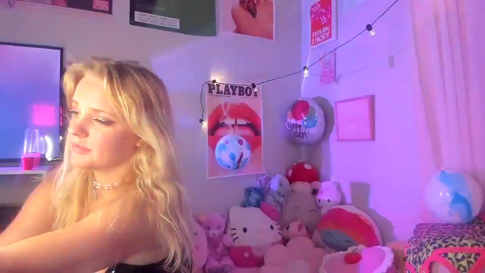 Gallery image thumbnail from Scarletyoung's myfreecams stream on, 09/06/2025, 09:50 image 19 of 20