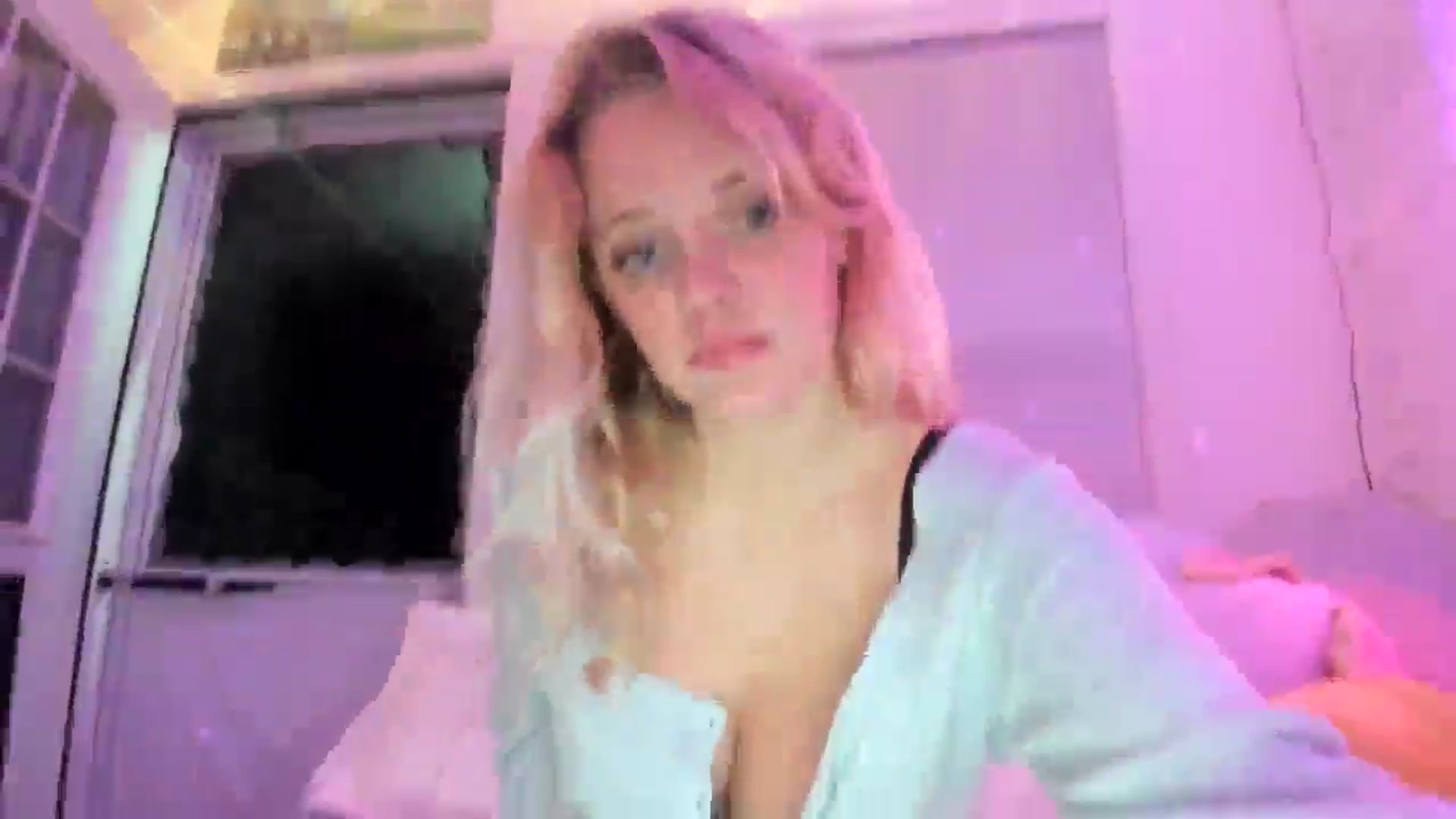 Gallery image thumbnail from Scarletyoung's myfreecams stream on, 09/27/2025, 07:45 image 3 of 20
