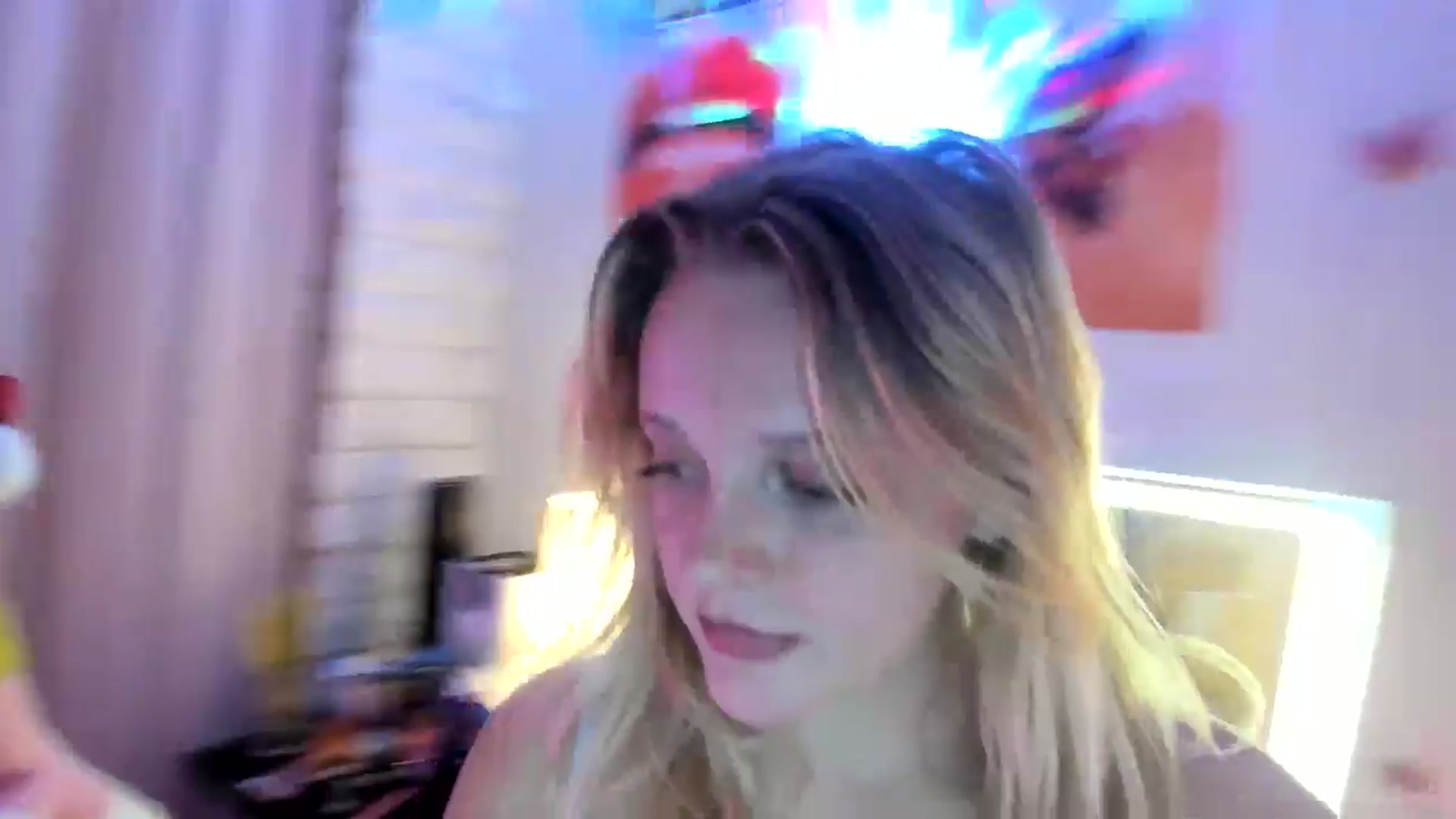 Gallery image thumbnail from Scarletyoung's myfreecams stream on, 12/18/2025, 06:18 image 13 of 20