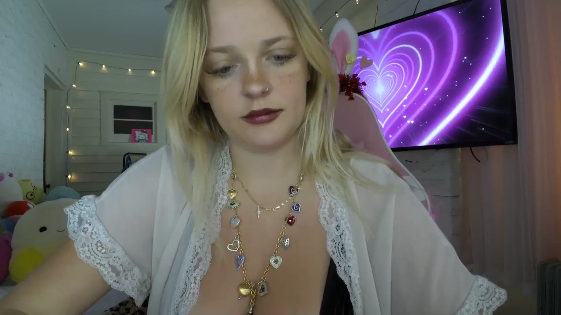 Gallery image thumbnail from Scarletyoung's myfreecams stream on, 01/29/2026, 20:51 image 7 of 20