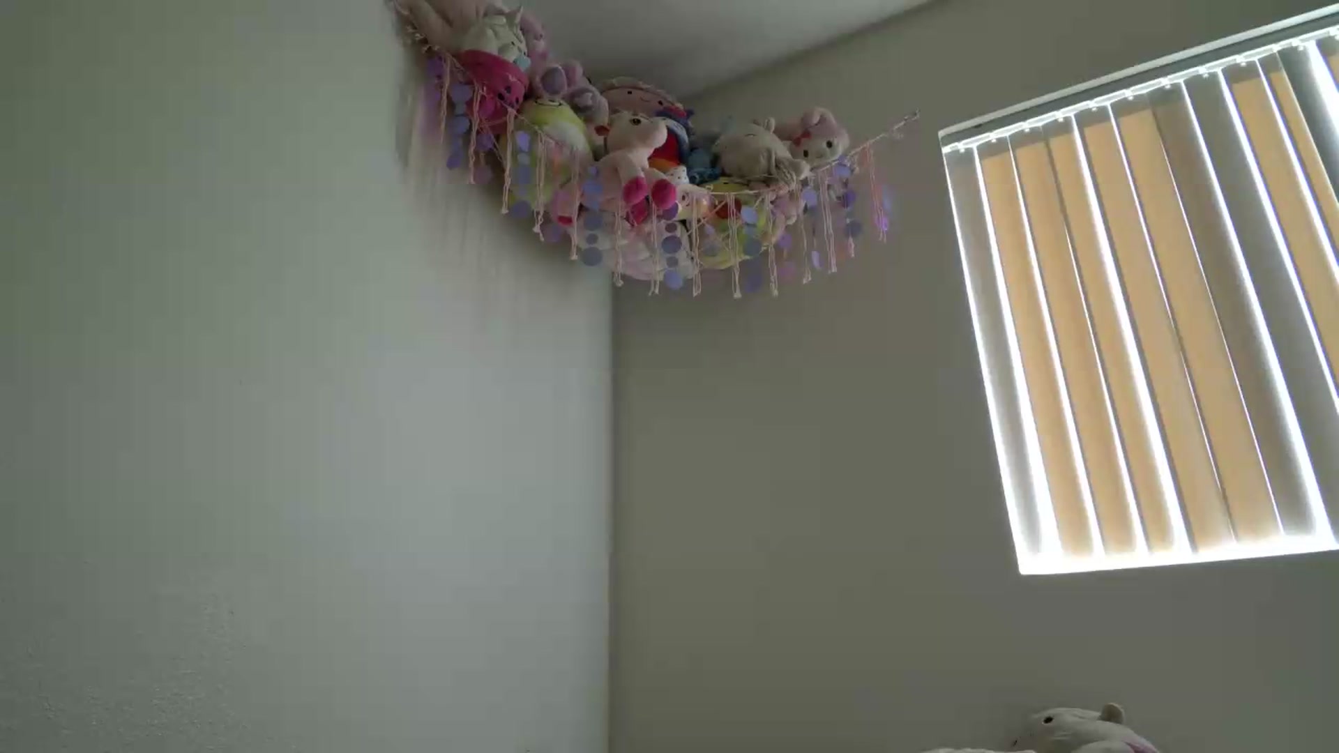 Gallery image thumbnail from Scarletyoung's myfreecams stream on, 08/05/2026, 15:25 image 20 of 20