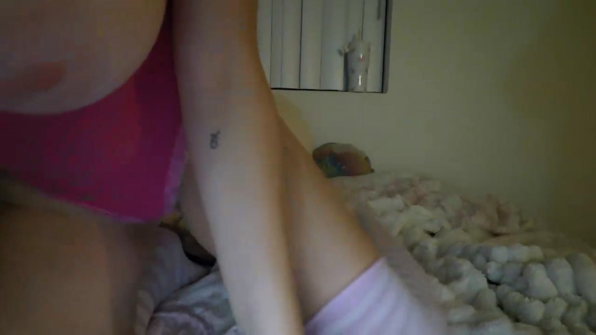 Gallery image thumbnail from Scarletyoung's myfreecams stream on, 08/13/2026, 12:01 image 18 of 20