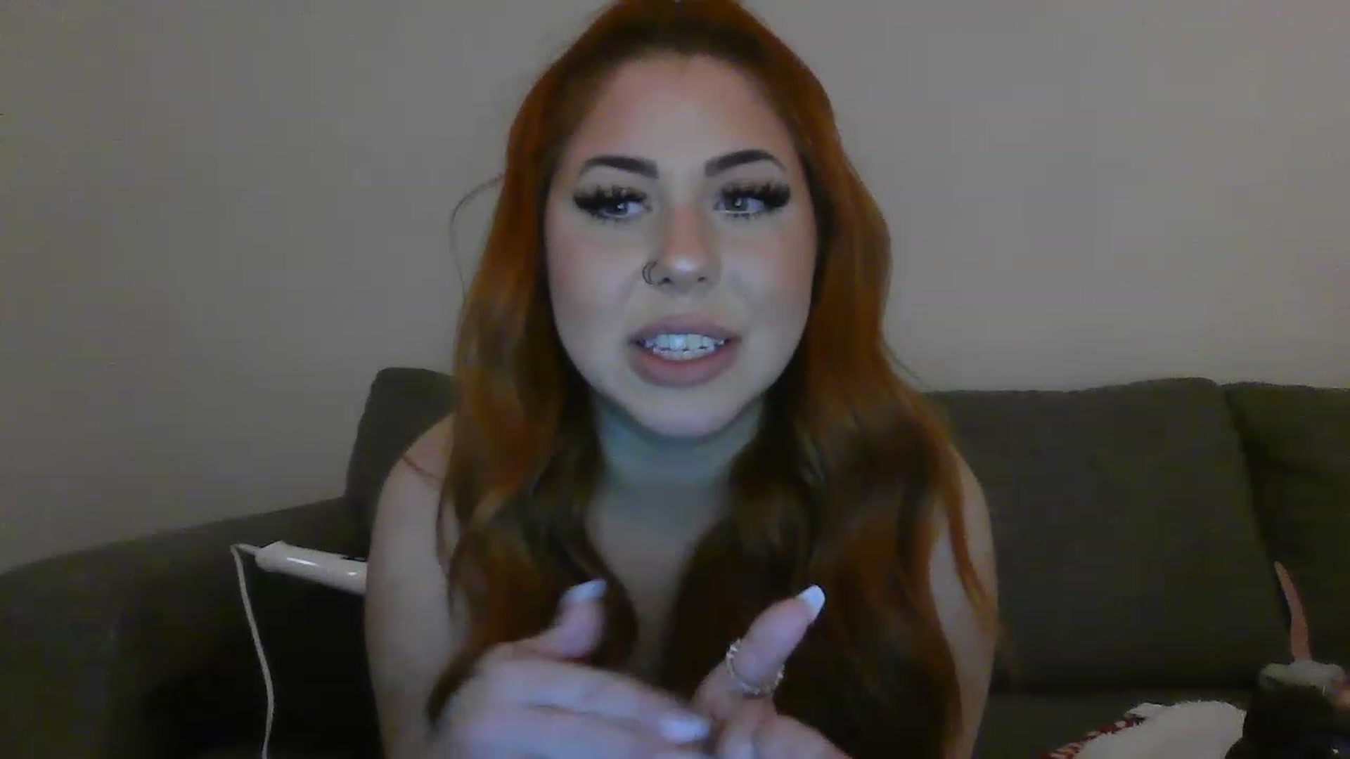 Gallery image thumbnail from Scarthornee's myfreecams stream on, 01/21/2023, 04:51 image 17 of 20