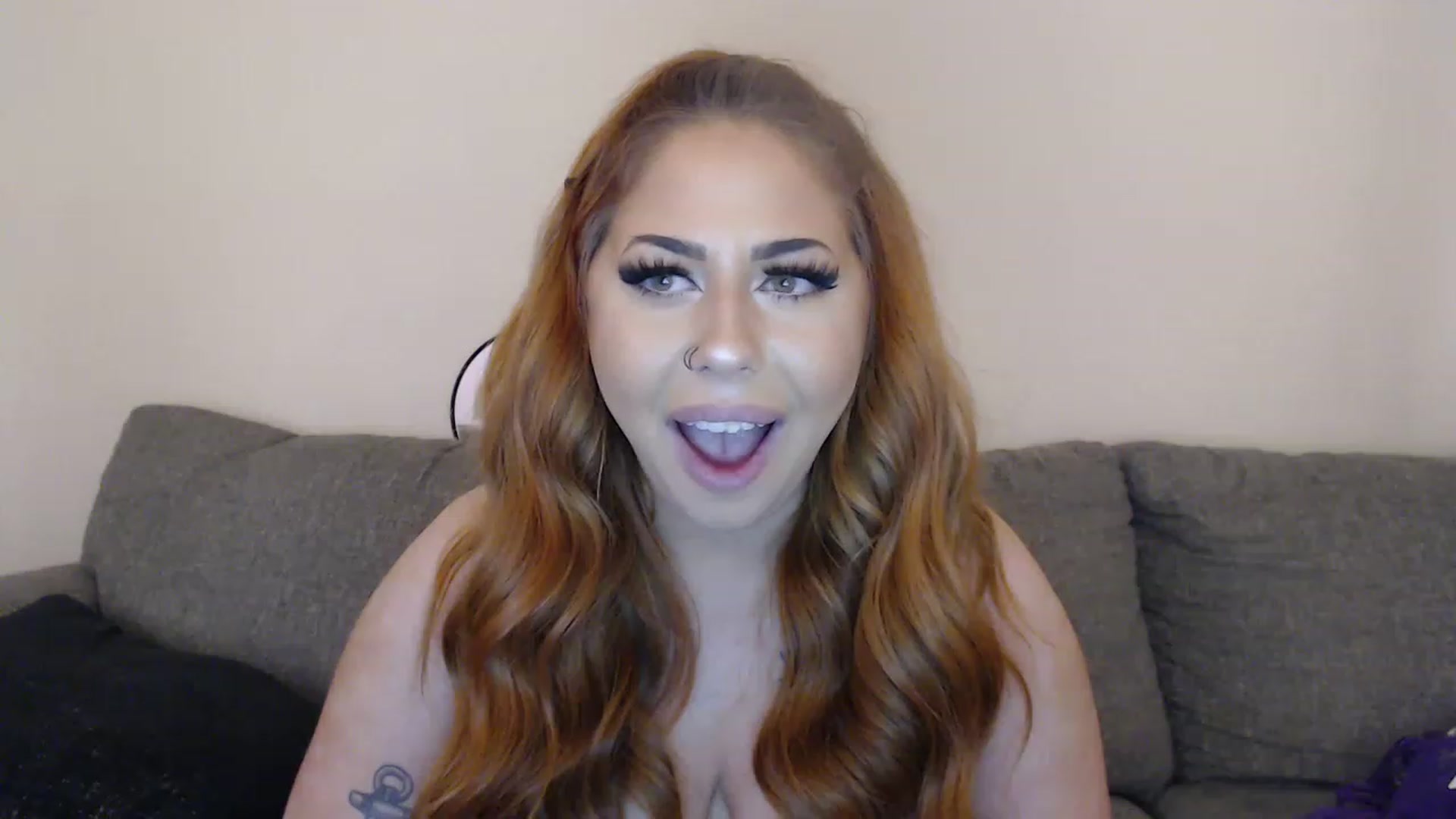Gallery image thumbnail from Scarthornee's myfreecams stream on, 02/05/2023, 02:28 image 18 of 20