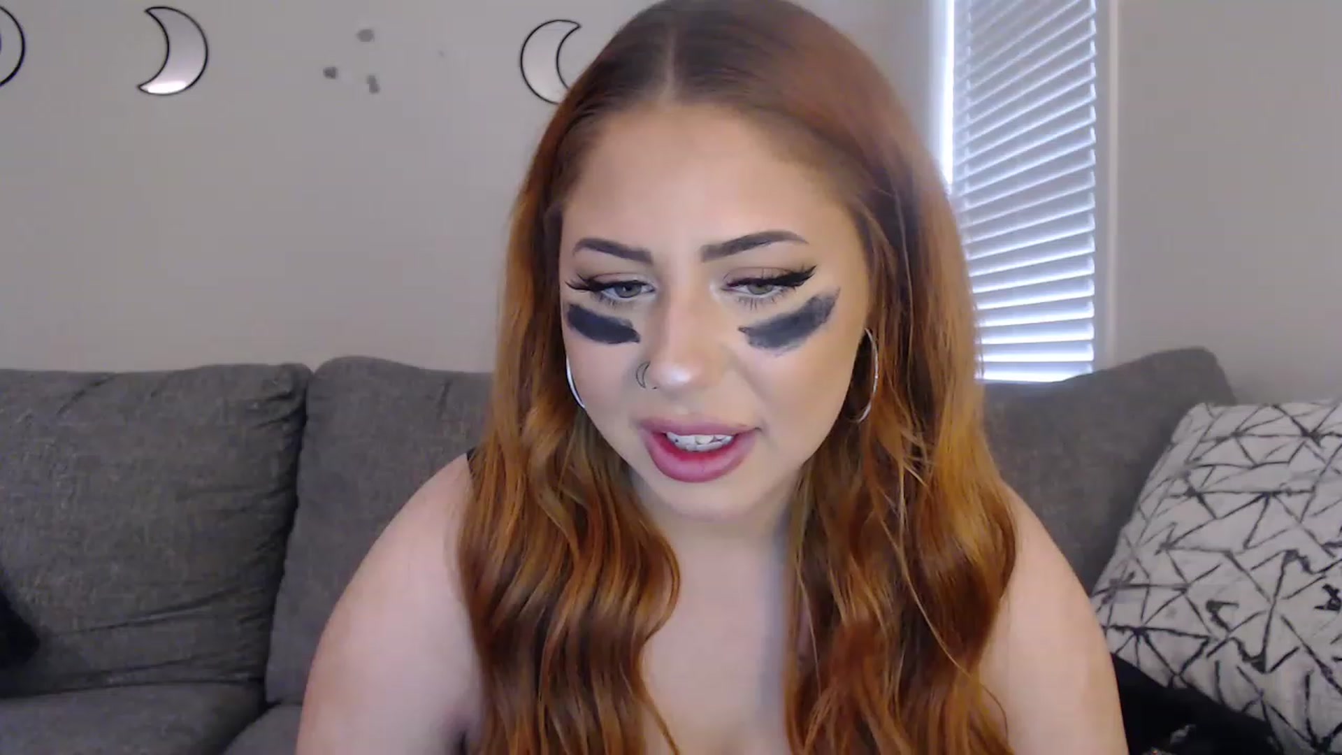 Gallery image thumbnail from Scarthornee's myfreecams stream on, 03/01/2023, 20:15 image 15 of 20