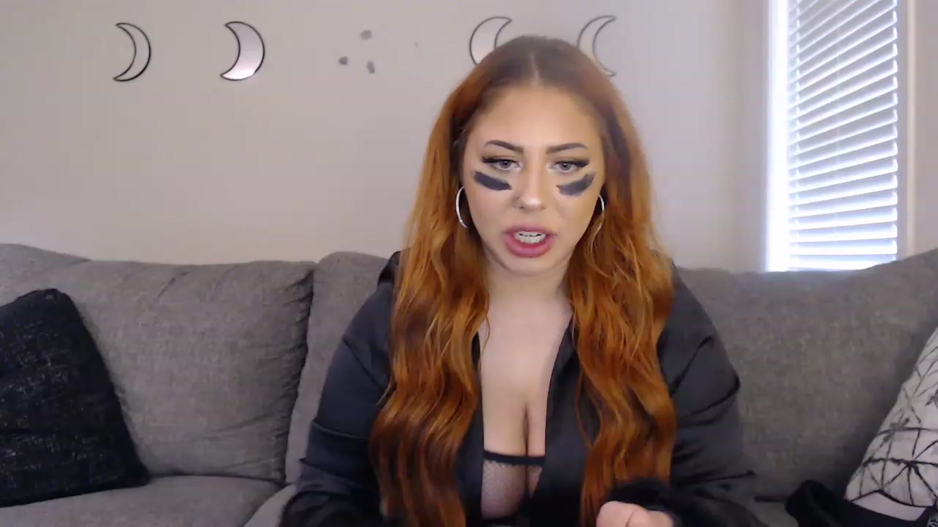 Gallery image thumbnail from Scarthornee's myfreecams stream on, 03/01/2023, 20:39 image 5 of 20