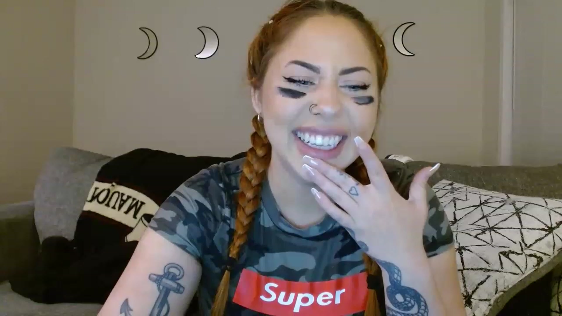 Gallery image thumbnail from Scarthornee's myfreecams stream on, 03/16/2023, 02:40 image 11 of 20