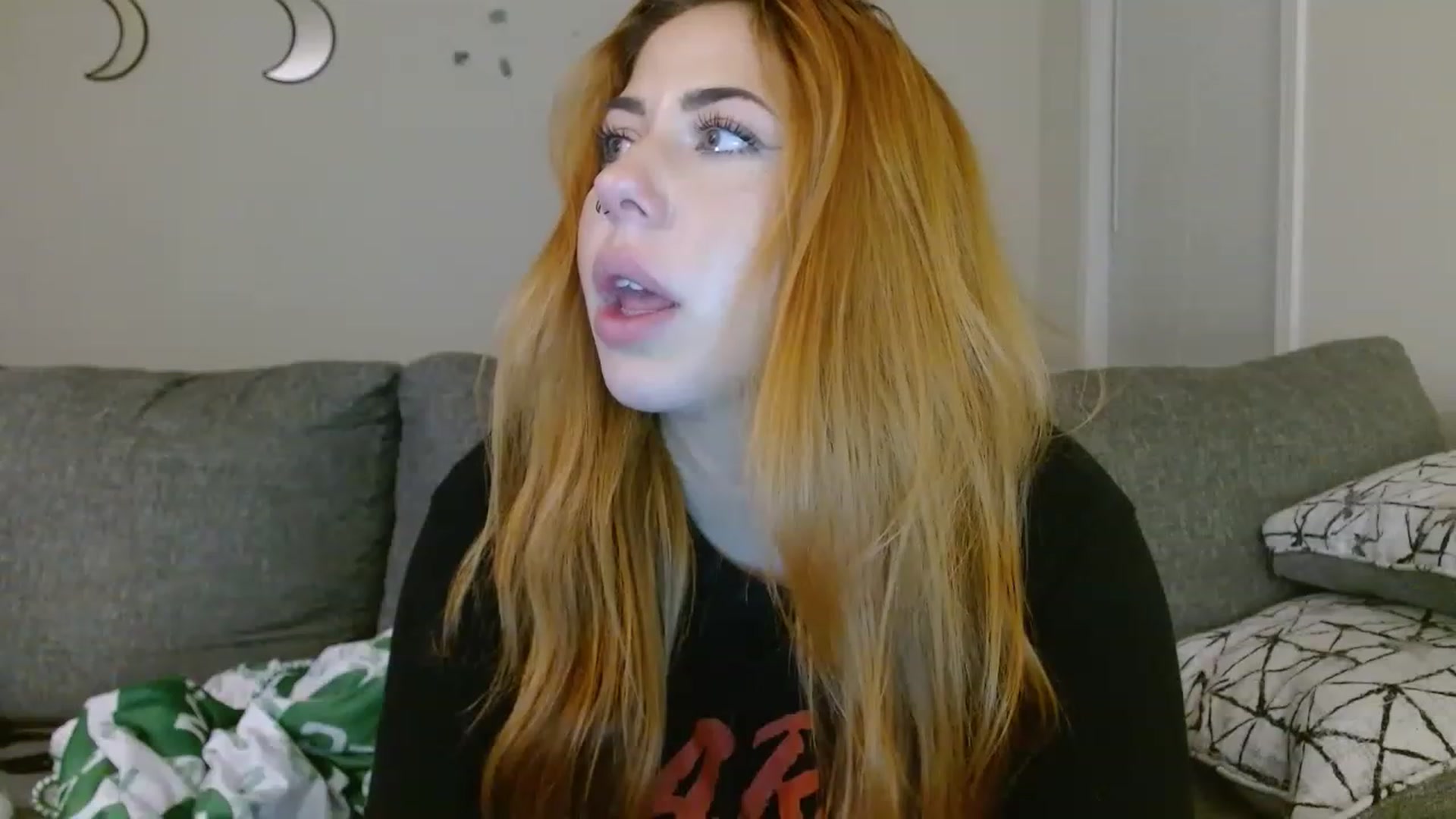 Gallery image thumbnail from Scarthornee's myfreecams stream on, 03/26/2023, 24:36 image 19 of 20