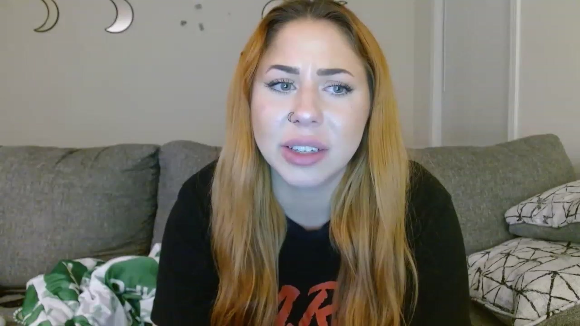 Gallery image thumbnail from Scarthornee's myfreecams stream on, 03/26/2023, 24:36 image 18 of 20