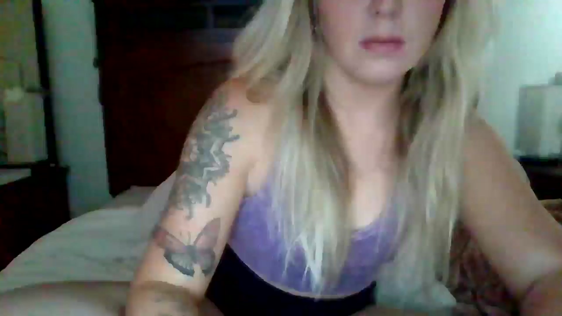 Gallery image thumbnail from Scartlett555's myfreecams stream on, 06/22/2025, 19:20 image 5 of 20