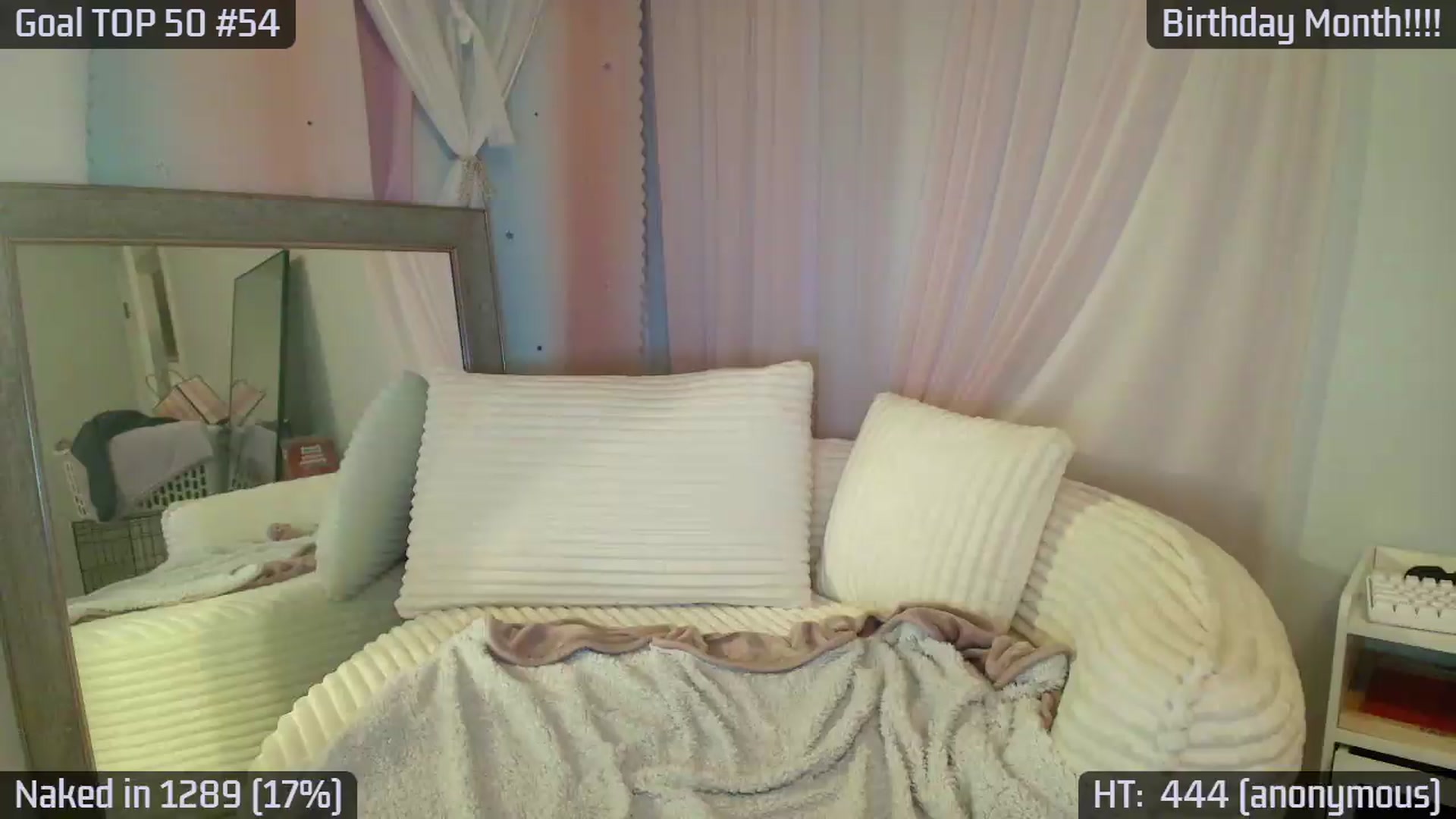 Gallery image thumbnail from Schatze_Blake's myfreecams stream on, 09/05/2026, 13:36 image 14 of 20