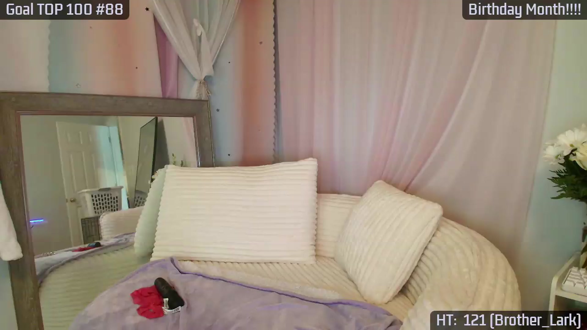 Gallery image thumbnail from Schatze_Blake's myfreecams stream on, 09/12/2026, 13:50 image 19 of 20
