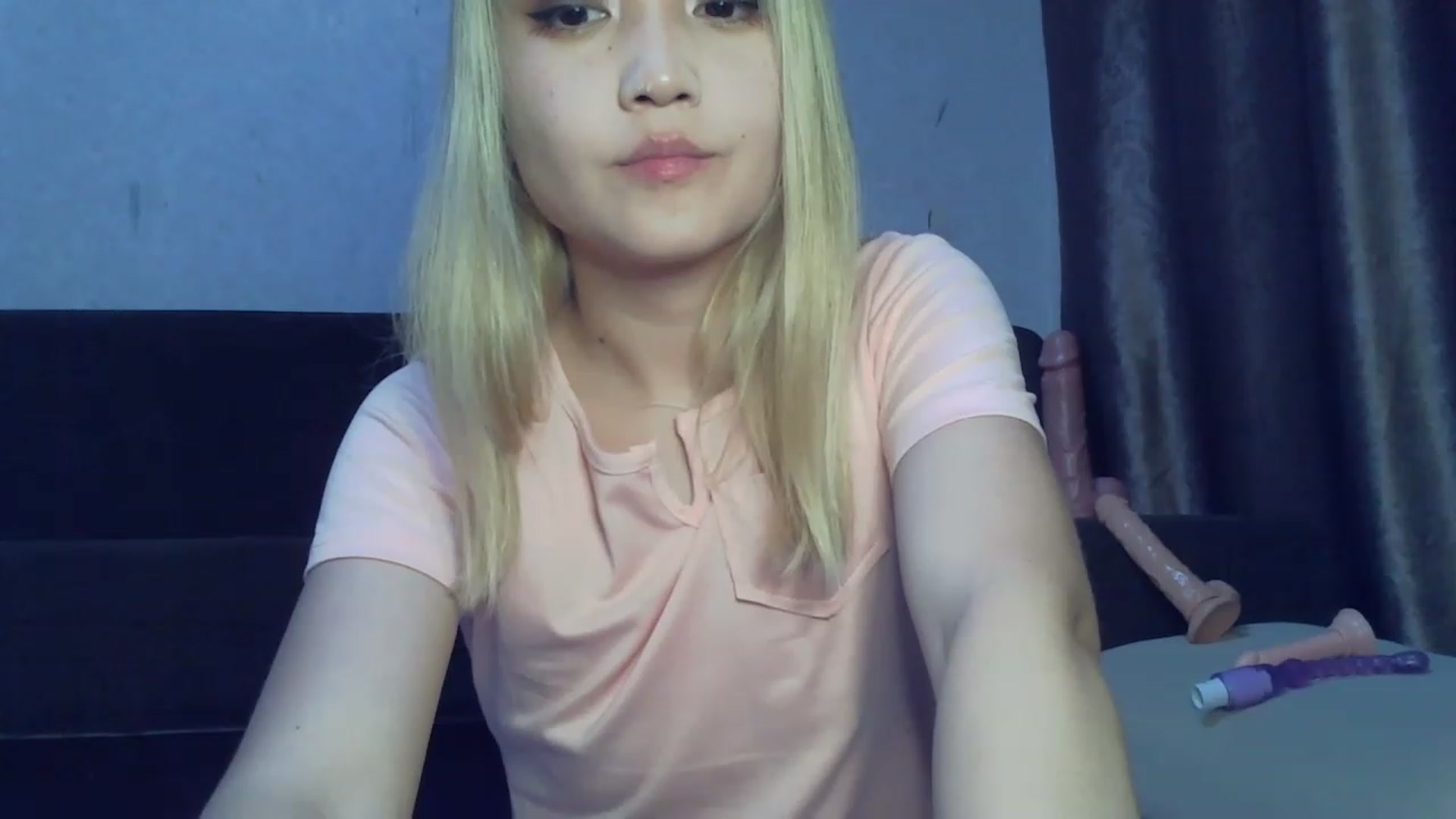 Gallery image thumbnail from SchoolBaby_69's myfreecams stream on, 07/17/2023, 15:10 image 2 of 20