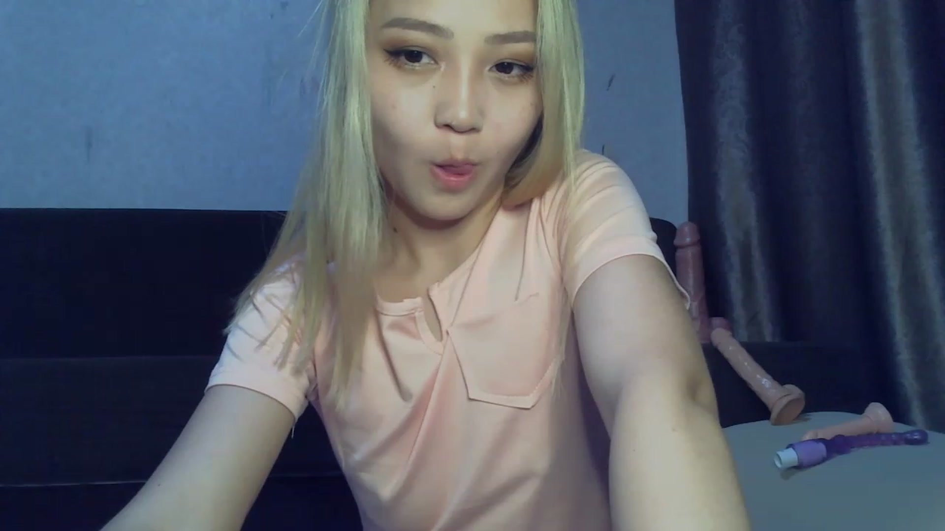 Gallery image thumbnail from SchoolBaby_69's myfreecams stream on, 07/17/2023, 15:10 image 15 of 20