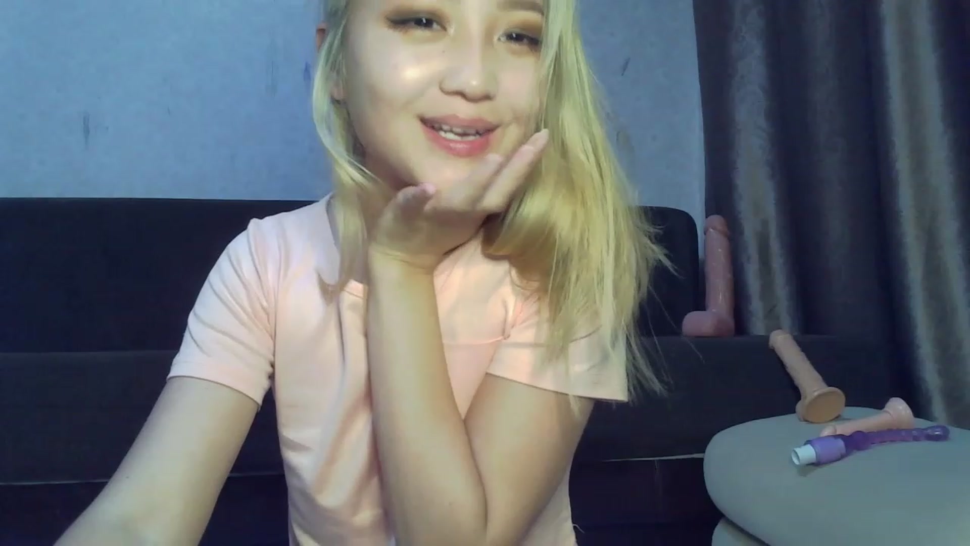 Gallery image thumbnail from SchoolBaby_69's myfreecams stream on, 07/17/2023, 15:10 image 20 of 20