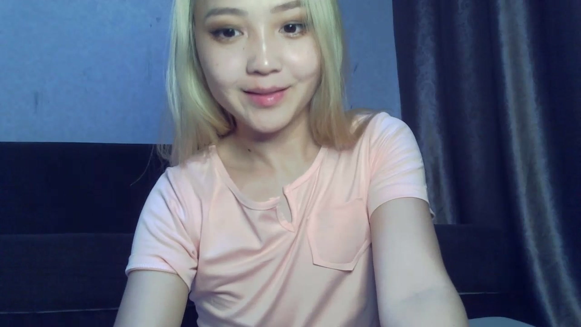 Gallery image thumbnail from SchoolBaby_69's myfreecams stream on, 07/17/2023, 17:08 image 17 of 20