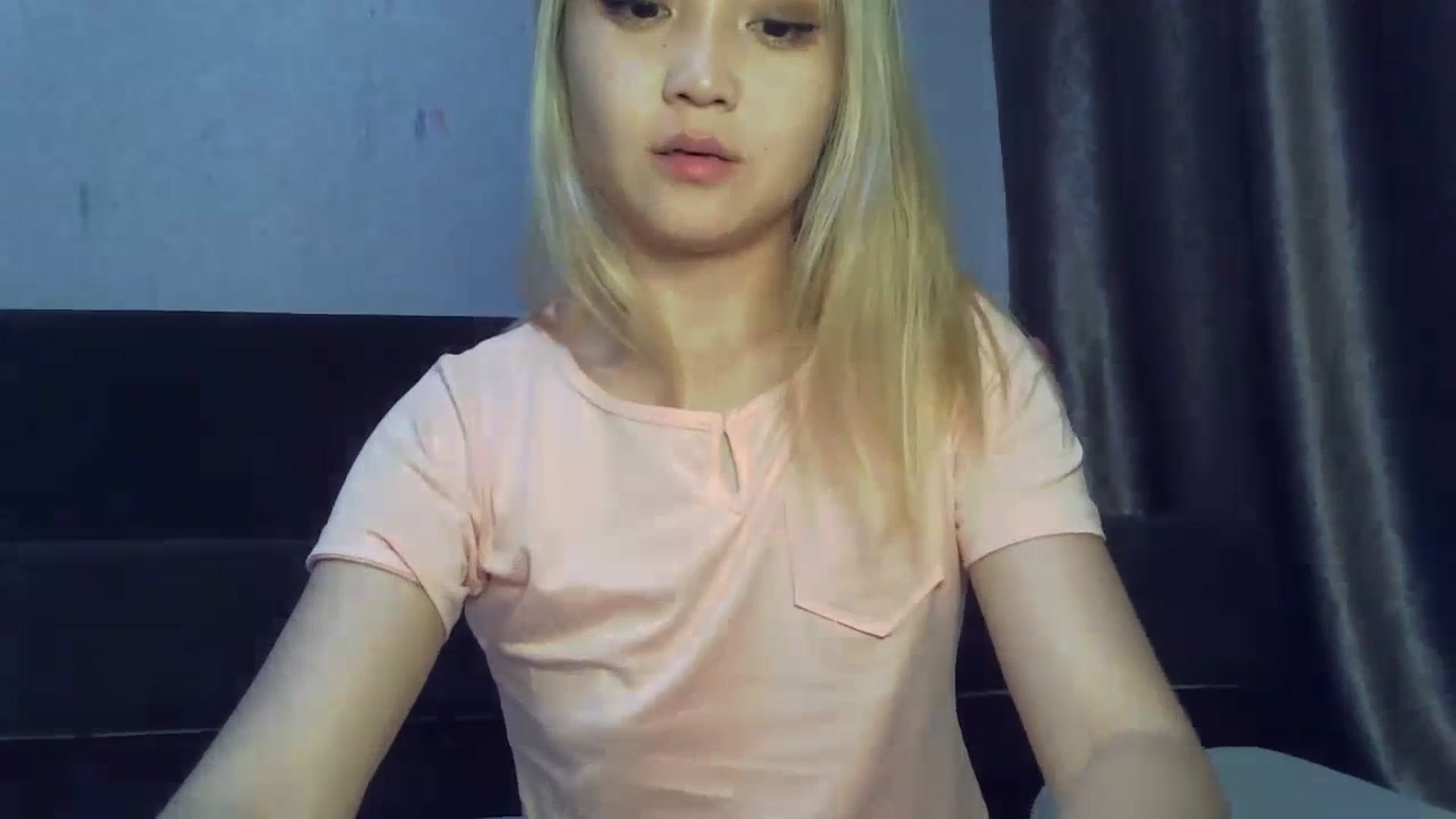 Gallery image thumbnail from SchoolBaby_69's myfreecams stream on, 07/17/2023, 17:08 image 10 of 20