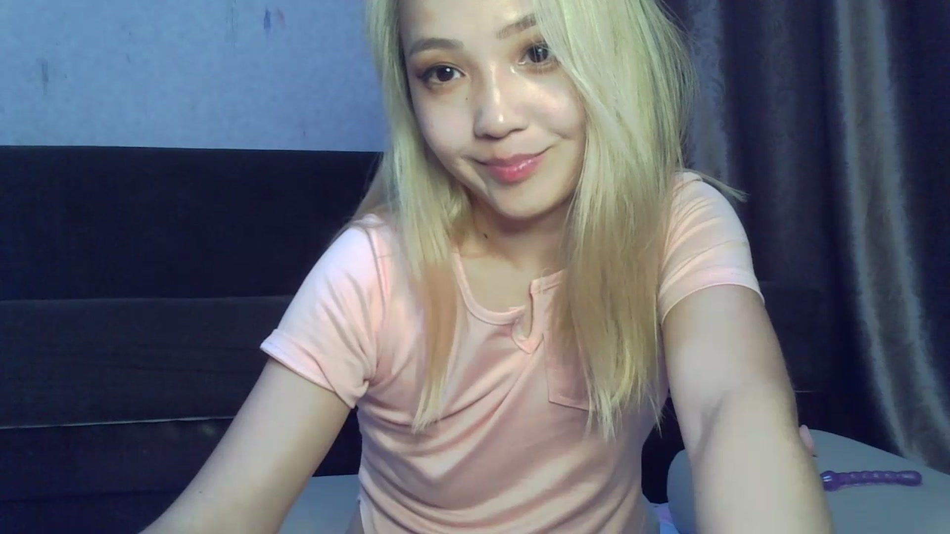 Gallery image thumbnail from SchoolBaby_69's myfreecams stream on, 07/17/2023, 17:08 image 7 of 20