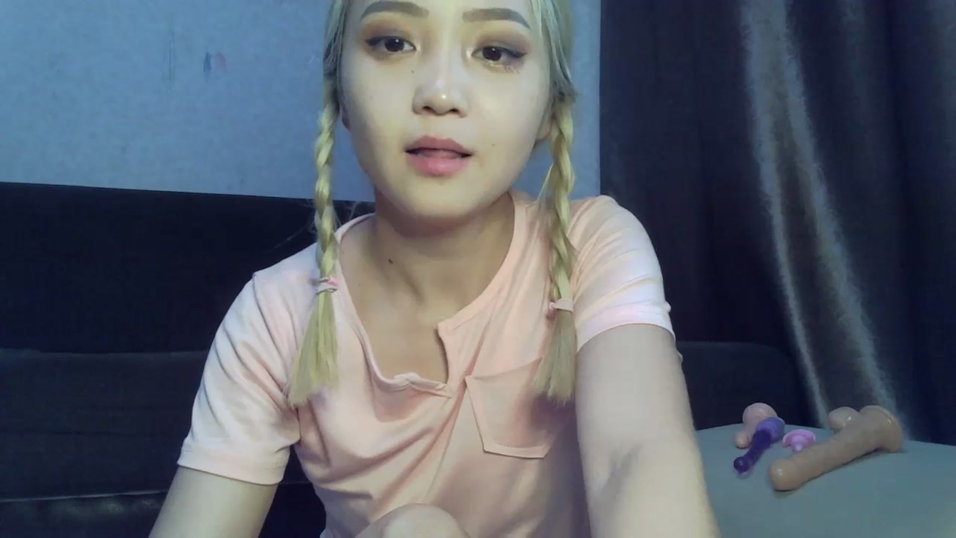 Gallery image thumbnail from SchoolBaby_69's myfreecams stream on, 07/19/2023, 09:14 image 17 of 20
