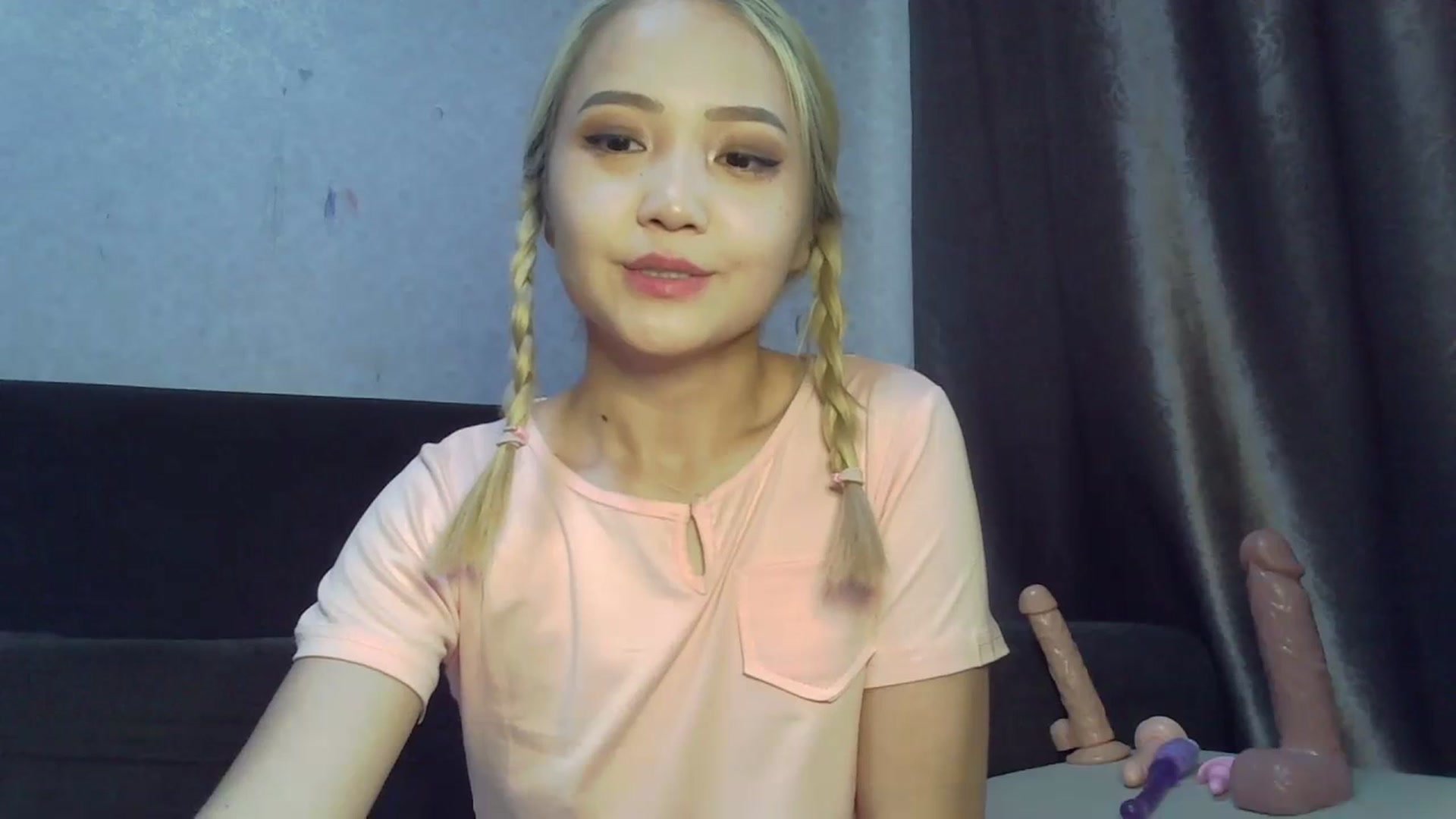 Gallery image thumbnail from SchoolBaby_69's myfreecams stream on, 07/19/2023, 09:14 image 7 of 20