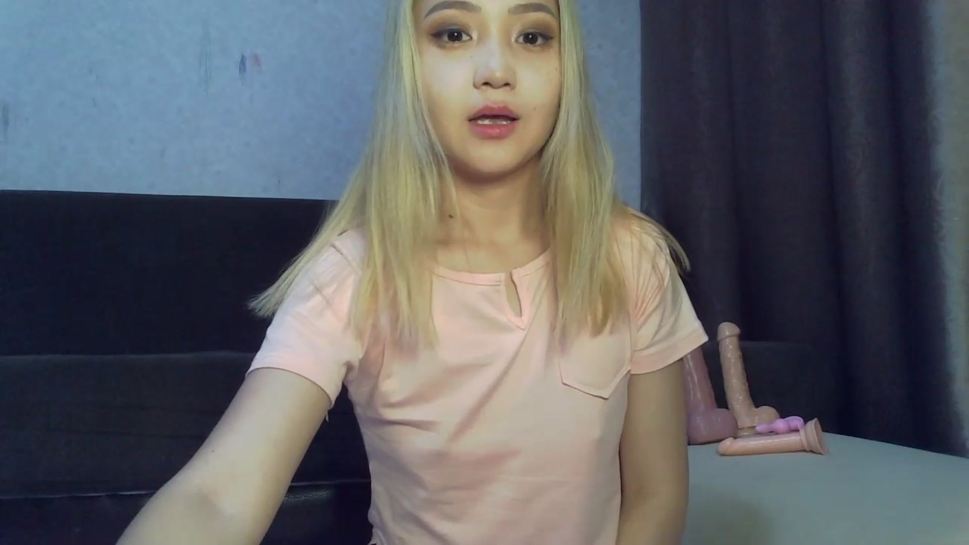 Gallery image thumbnail from SchoolBaby_69's myfreecams stream on, 07/19/2023, 17:21 image 1 of 20