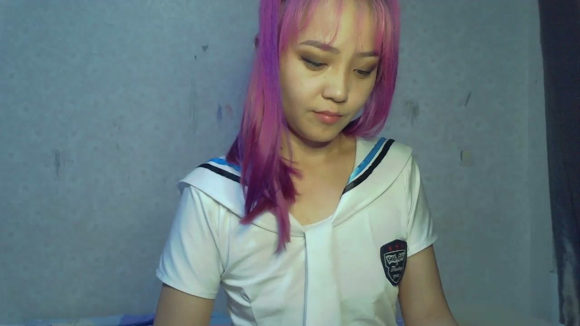 Gallery image thumbnail from SchoolBaby_69's myfreecams stream on, 08/18/2023, 14:34 image 6 of 20