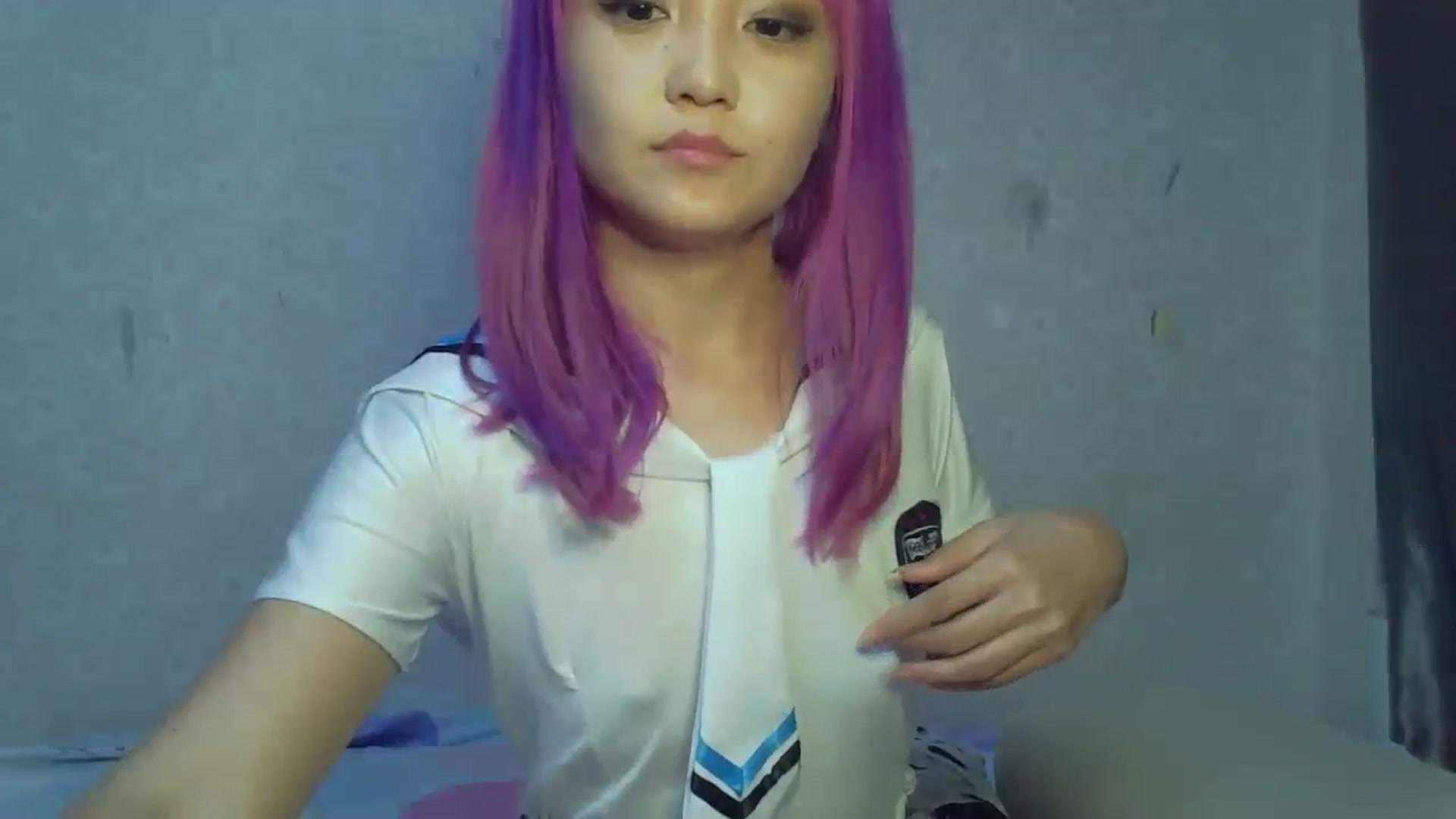 Gallery image thumbnail from SchoolBaby_69's myfreecams stream on, 08/18/2023, 14:34 image 10 of 20