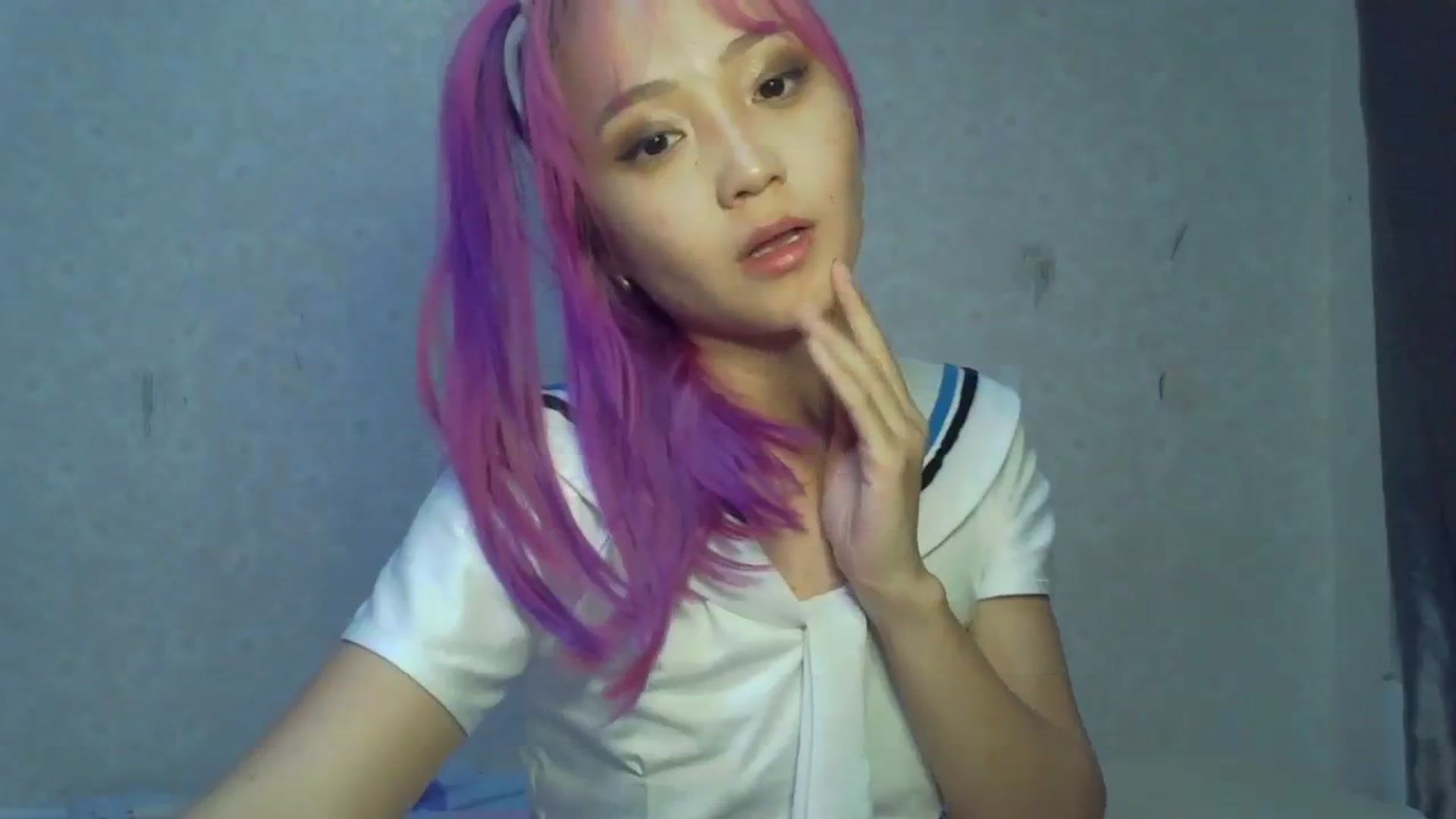 Gallery image thumbnail from SchoolBaby_69's myfreecams stream on, 08/18/2023, 14:34 image 5 of 20