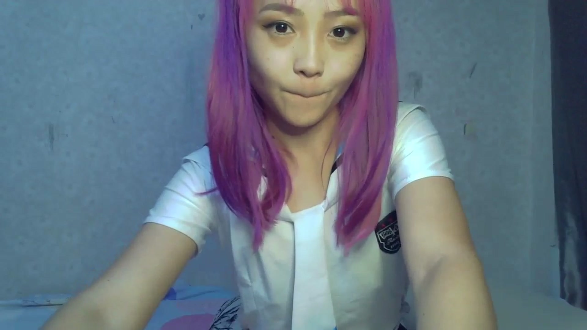 Gallery image thumbnail from SchoolBaby_69's myfreecams stream on, 08/18/2023, 14:34 image 11 of 20