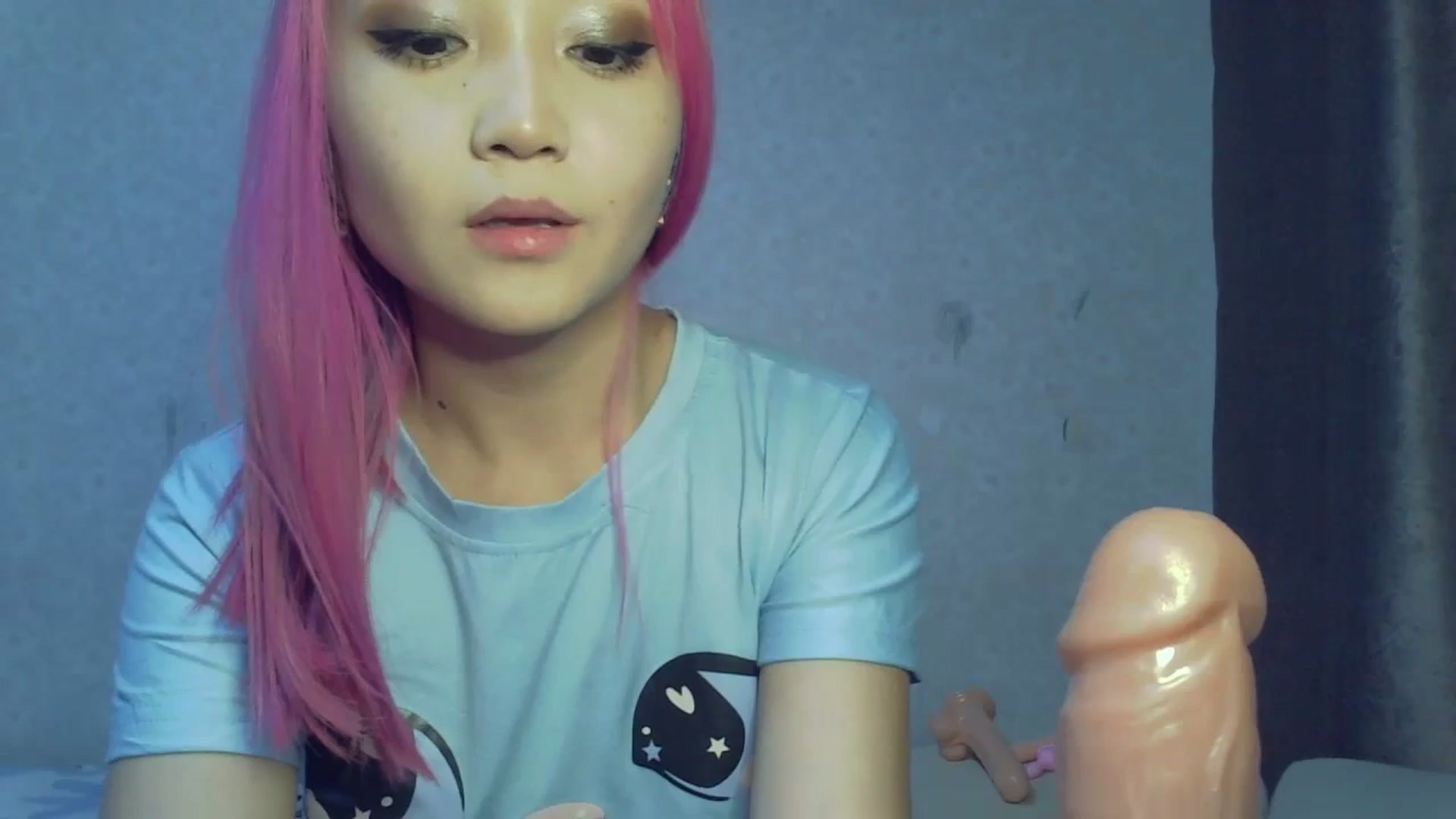 Gallery image thumbnail from SchoolBby's myfreecams stream on, 09/30/2023, 11:33 image 15 of 20