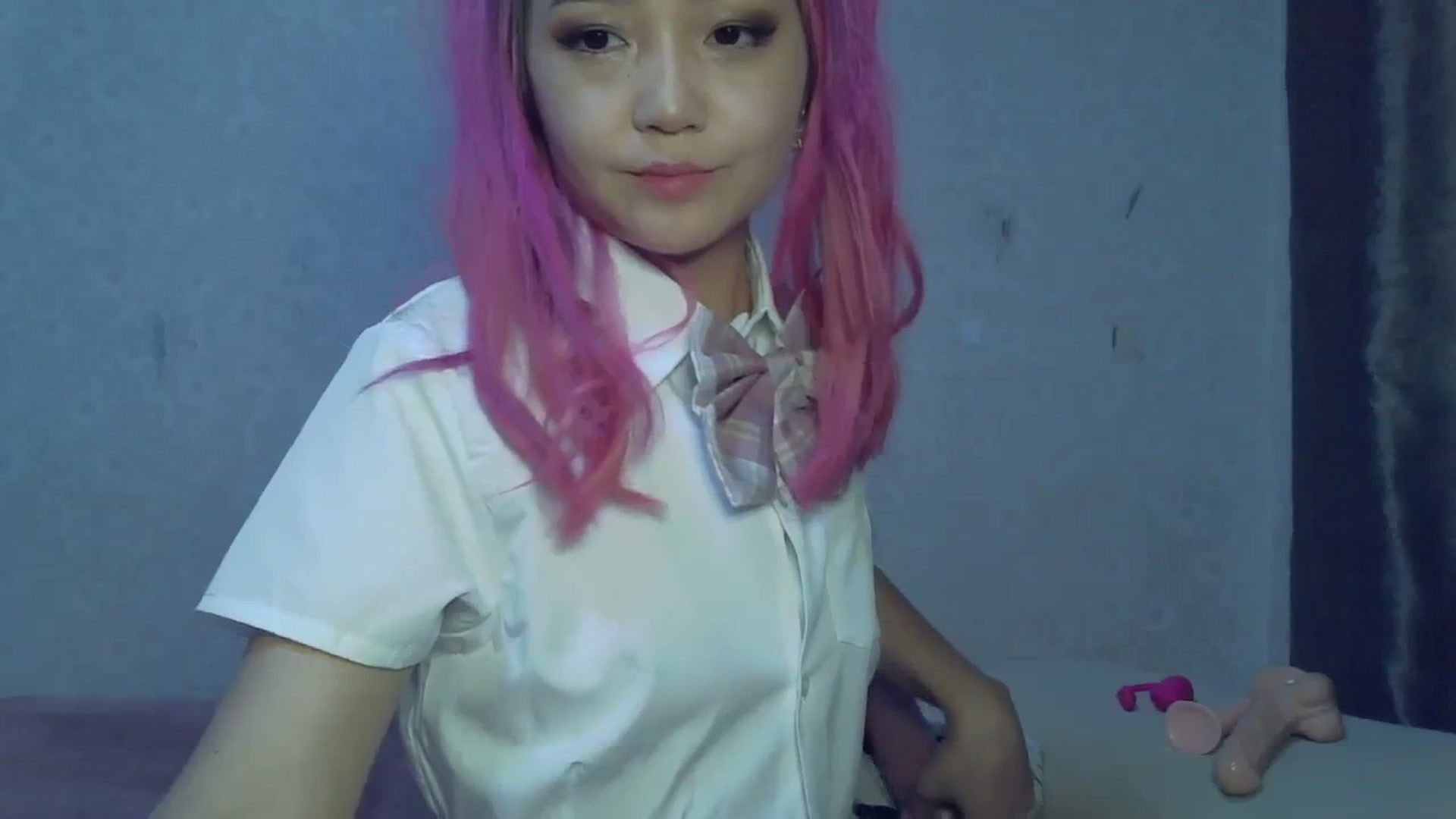 Gallery image thumbnail from SchoolBby's myfreecams stream on, 10/07/2023, 10:16 image 18 of 20