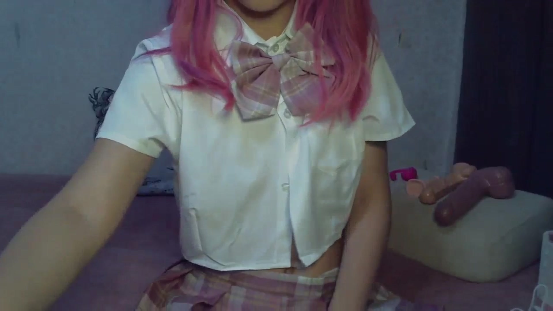Gallery image thumbnail from SchoolBby's myfreecams stream on, 10/07/2023, 10:16 image 11 of 20