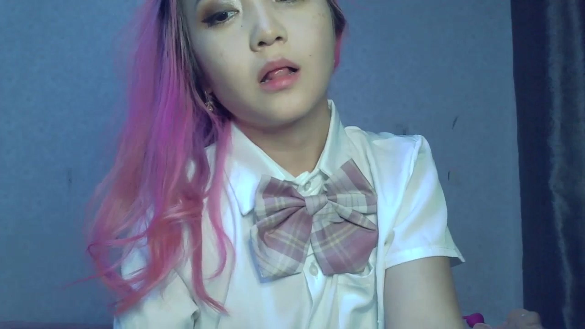 Gallery image thumbnail from SchoolBby's myfreecams stream on, 10/07/2023, 10:16 image 16 of 20