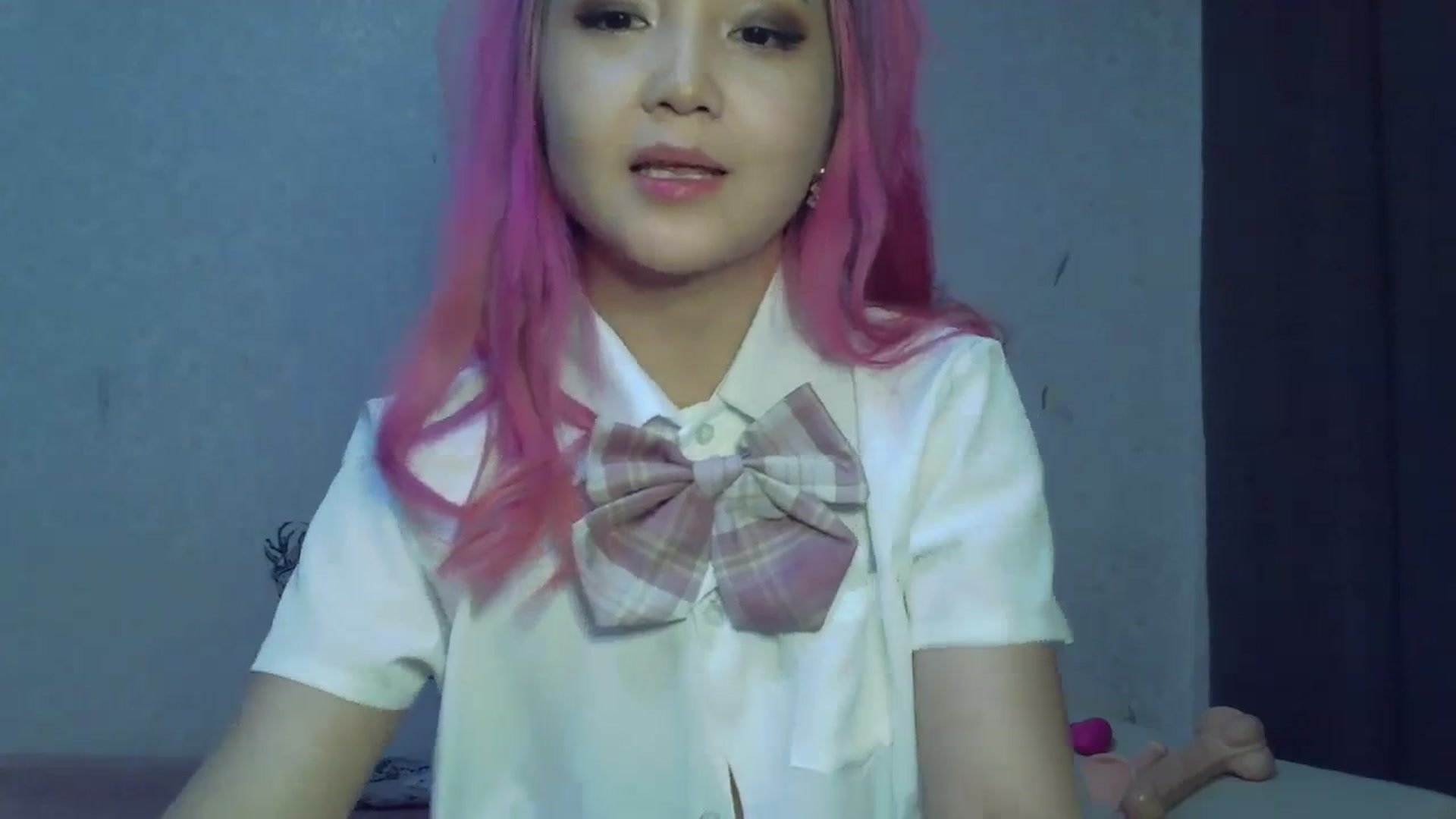 Gallery image thumbnail from SchoolBby's myfreecams stream on, 10/07/2023, 10:16 image 4 of 20