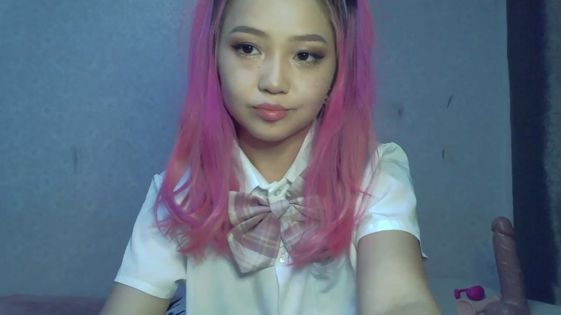 Gallery image thumbnail from SchoolBby's myfreecams stream on, 10/07/2023, 10:34 image 12 of 20