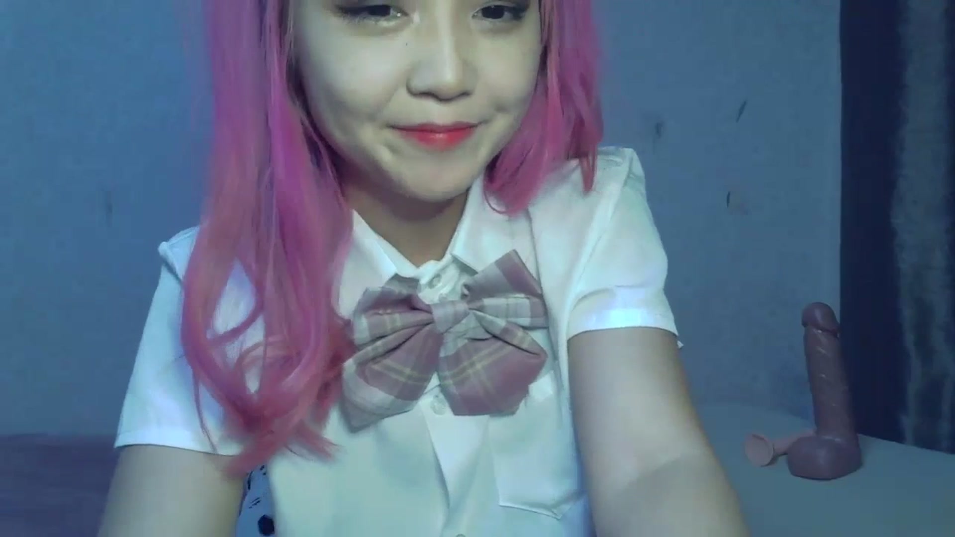 Gallery image thumbnail from SchoolBby's myfreecams stream on, 10/07/2023, 11:27 image 3 of 20